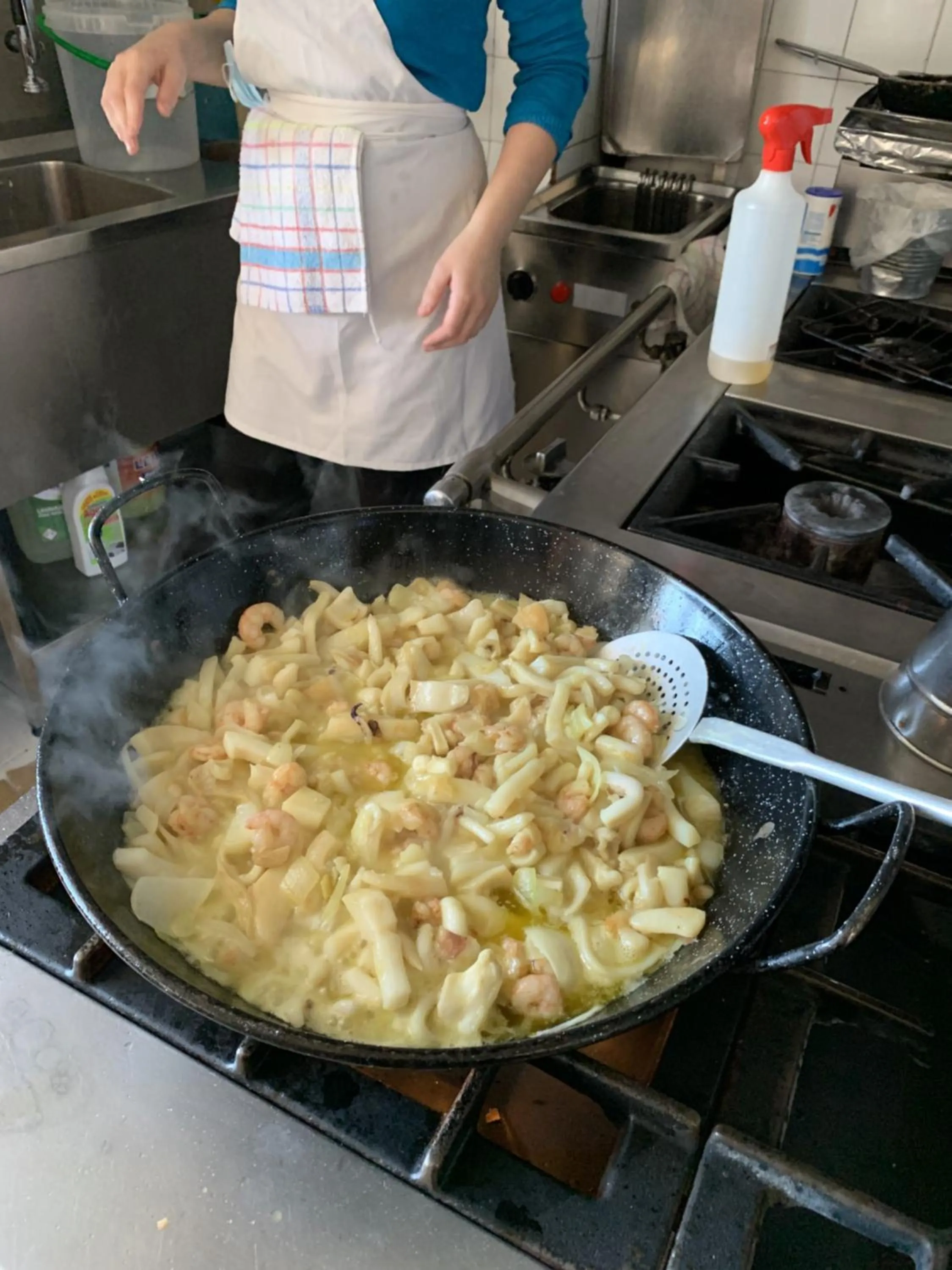 Restaurant/places to eat in HOSTAL COSTA SOL