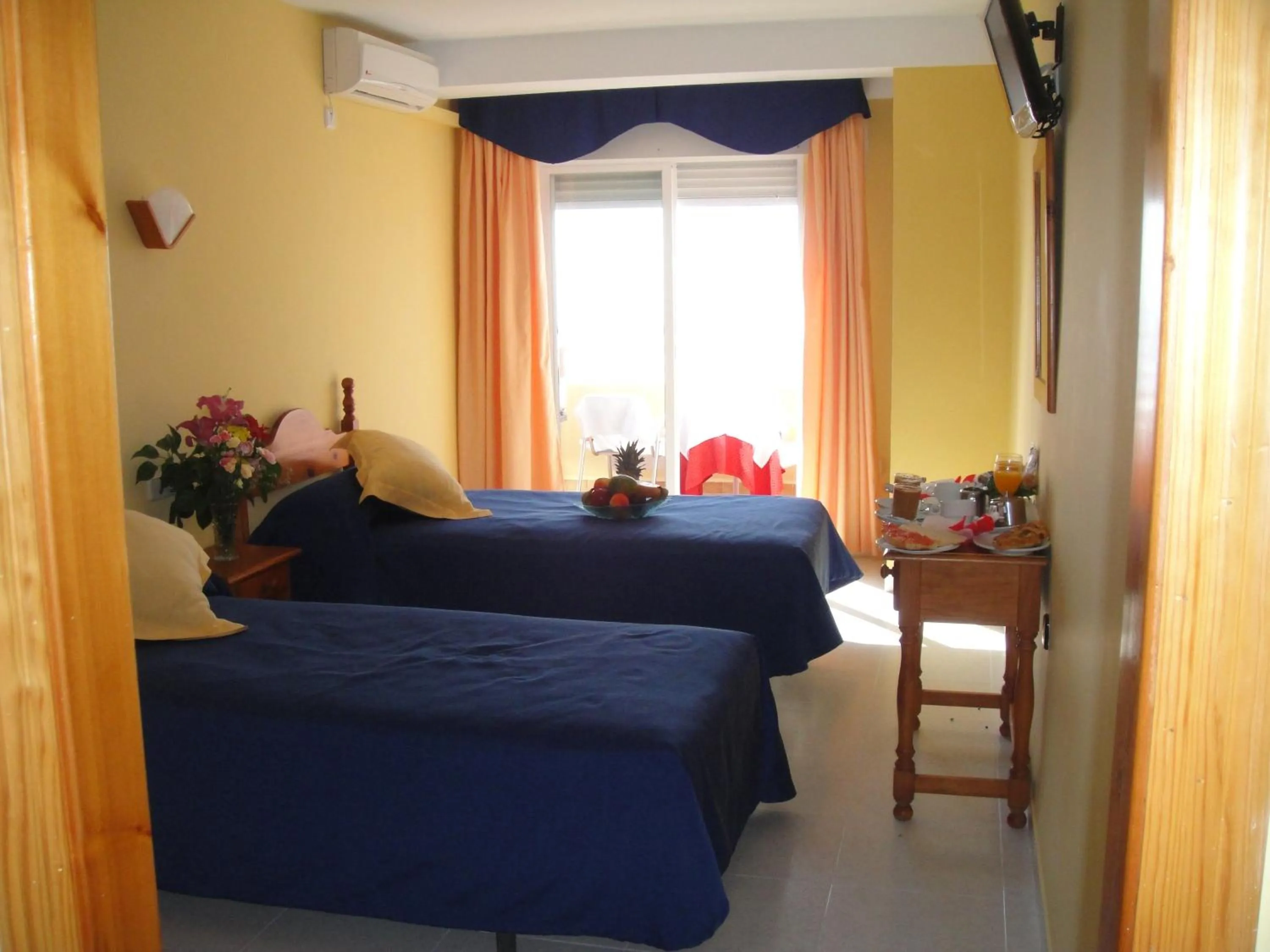 Photo of the whole room in HOSTAL COSTA SOL