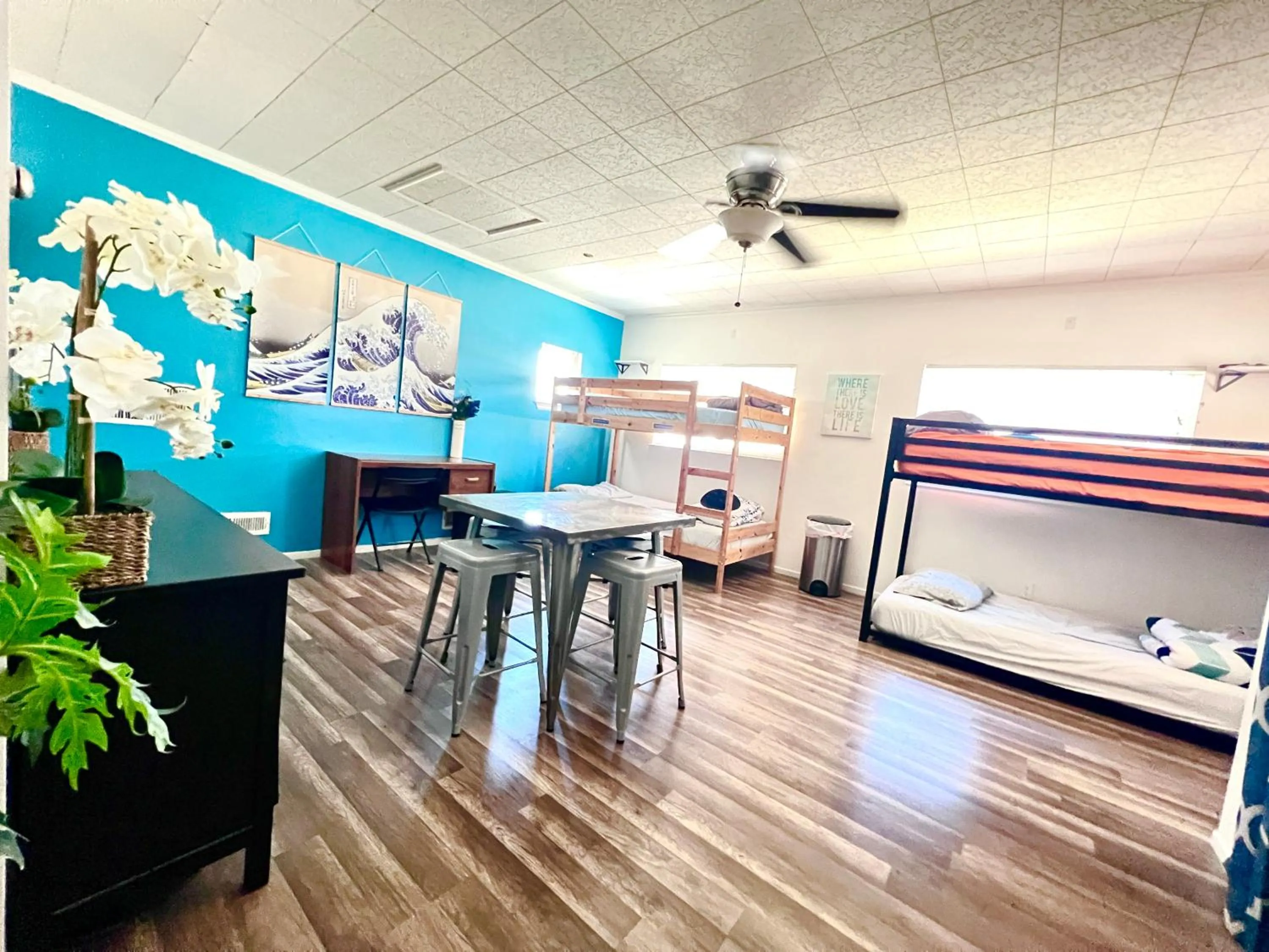 Bed in WHOLE Family - Rosemont