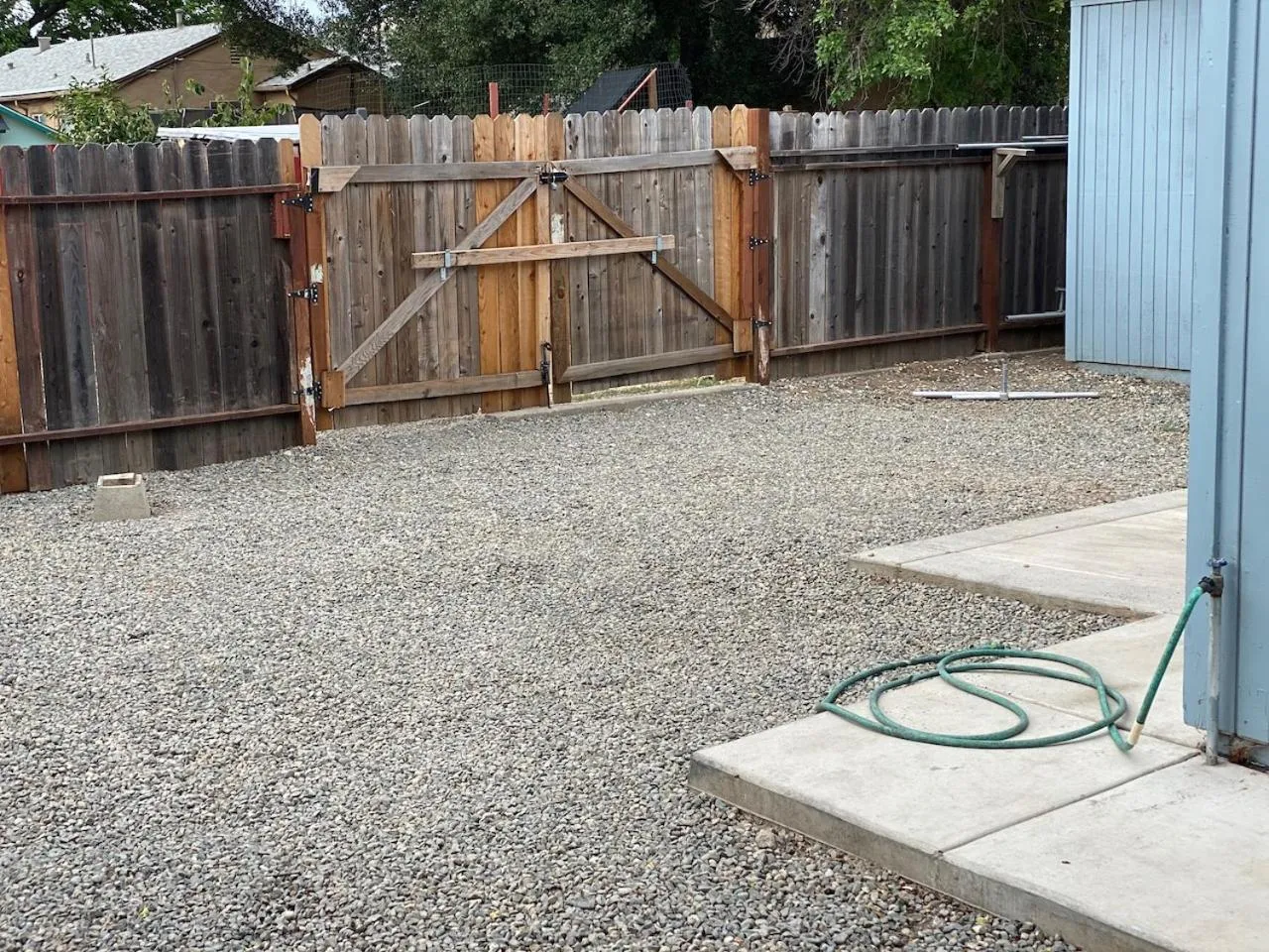 Property building in WHOLE Family - Barrette