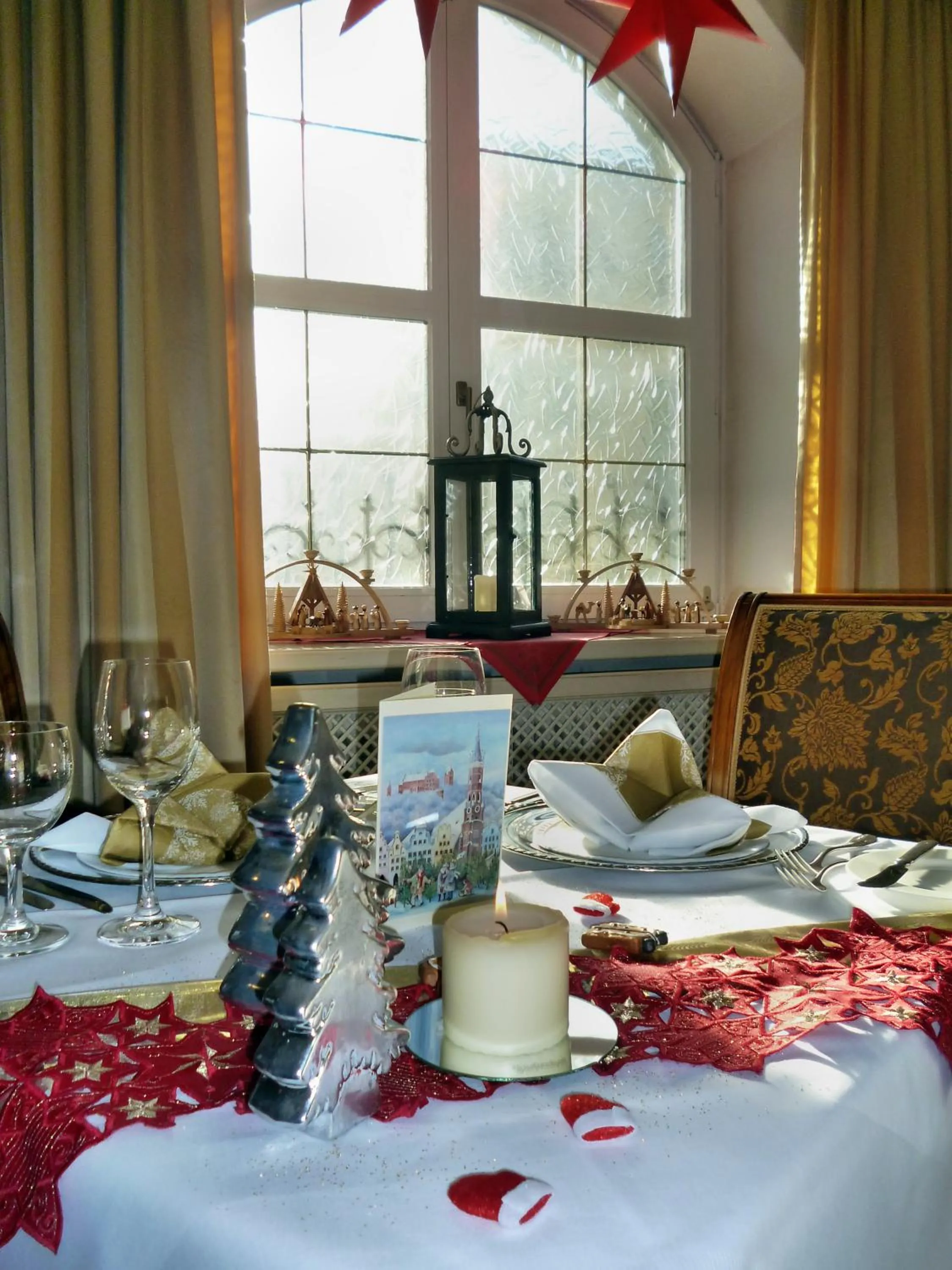 Restaurant/places to eat in Simones Hotel Fürstenhof