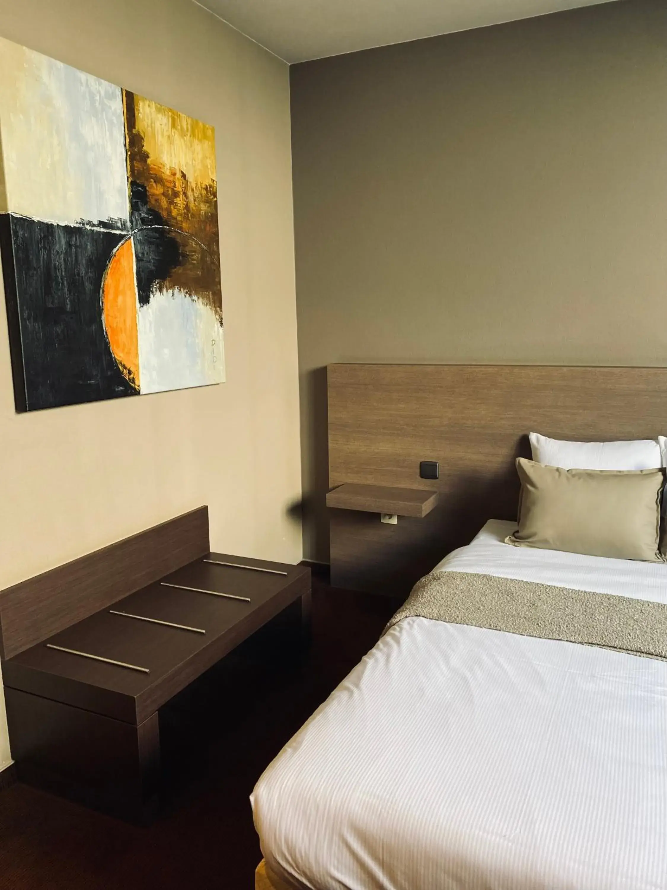 Standard Double Room in HOTEL BORNEM Standard Double Room in HOTEL BORNEM