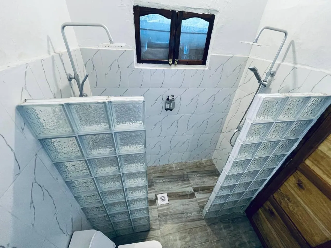 Bathroom in Babalao Bungalows