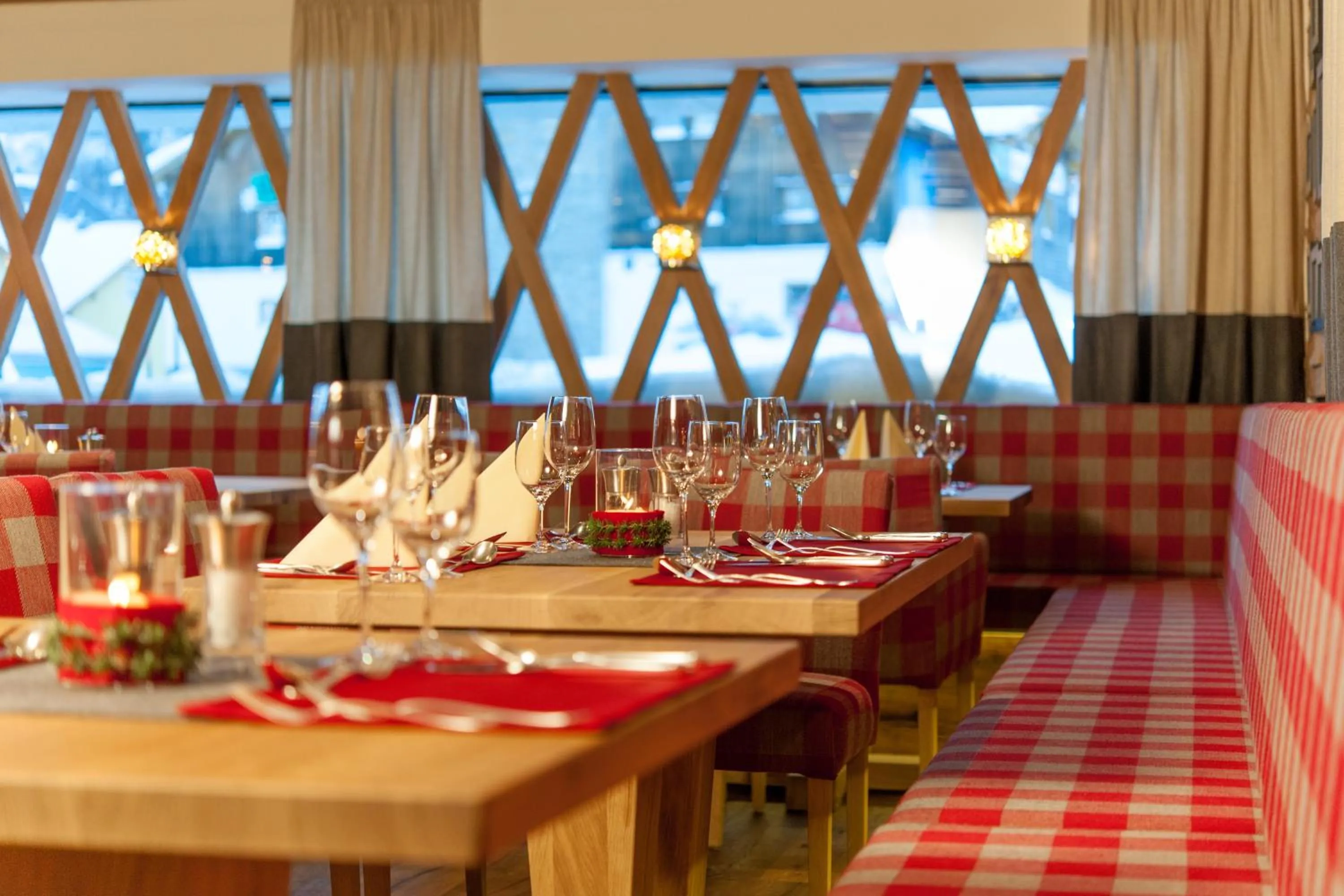 Restaurant/places to eat in Superior Hotel Edelweiss