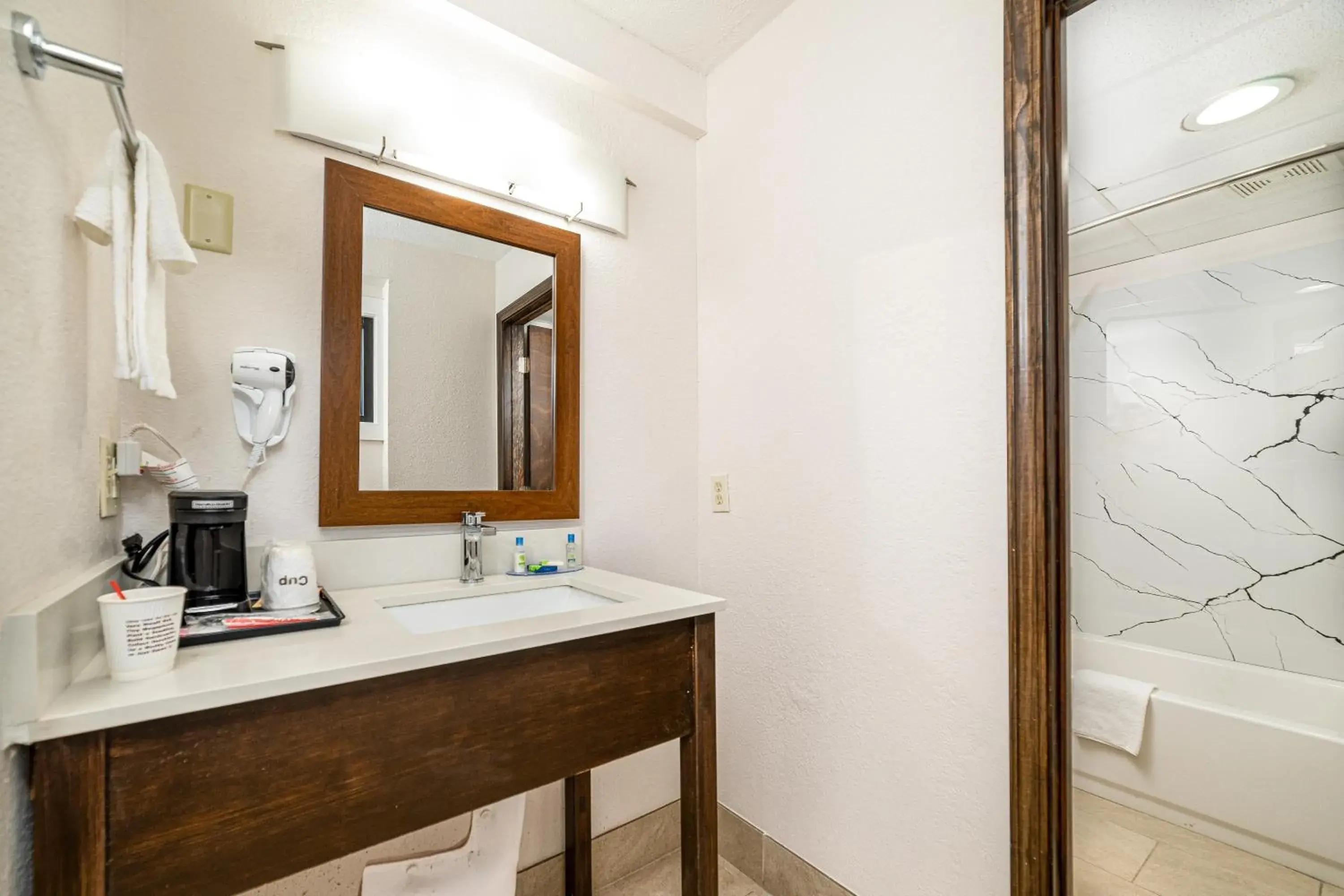 Bathroom in Bear Creek Inn Gatlinburg, TN Bathroom in Bear Creek Inn Gatlinburg, TN