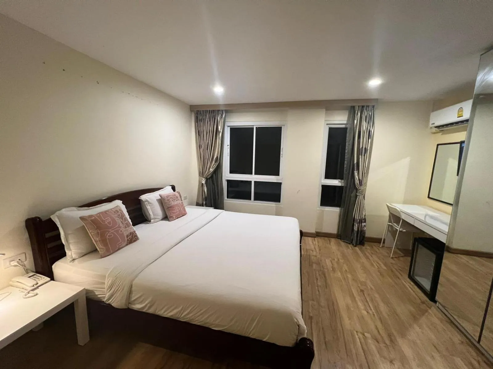 Bed in V Check inn Sukhumvit 22