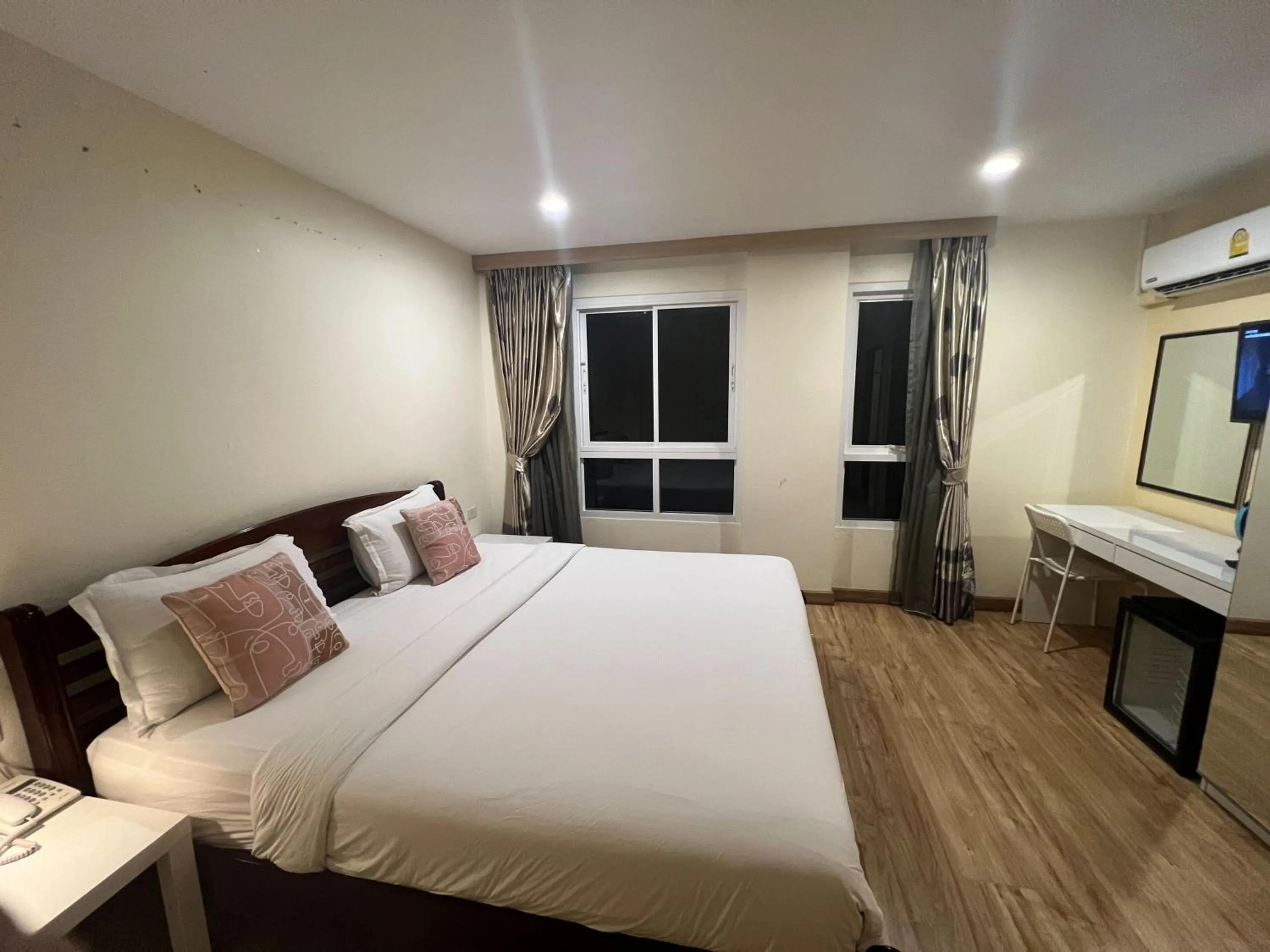 Bed in V Check inn Sukhumvit 22