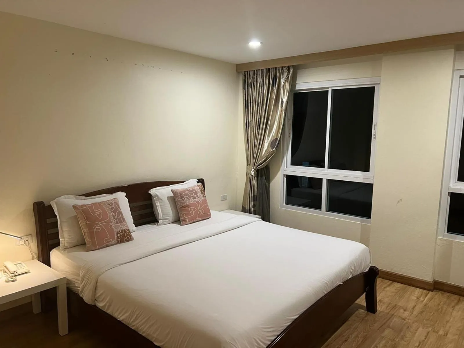 Bed in V Check inn Sukhumvit 22