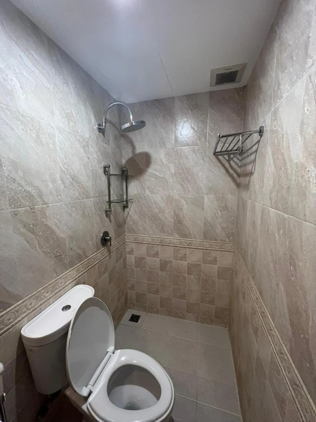 V Check inn Sukhumvit 22