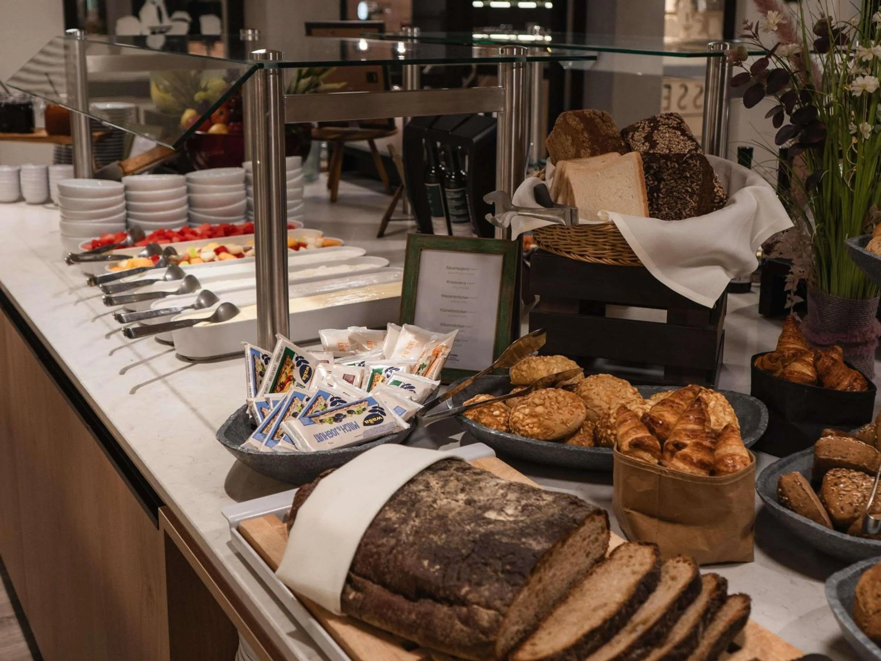 Breakfast in Fora Hotel Hannover by Mercure