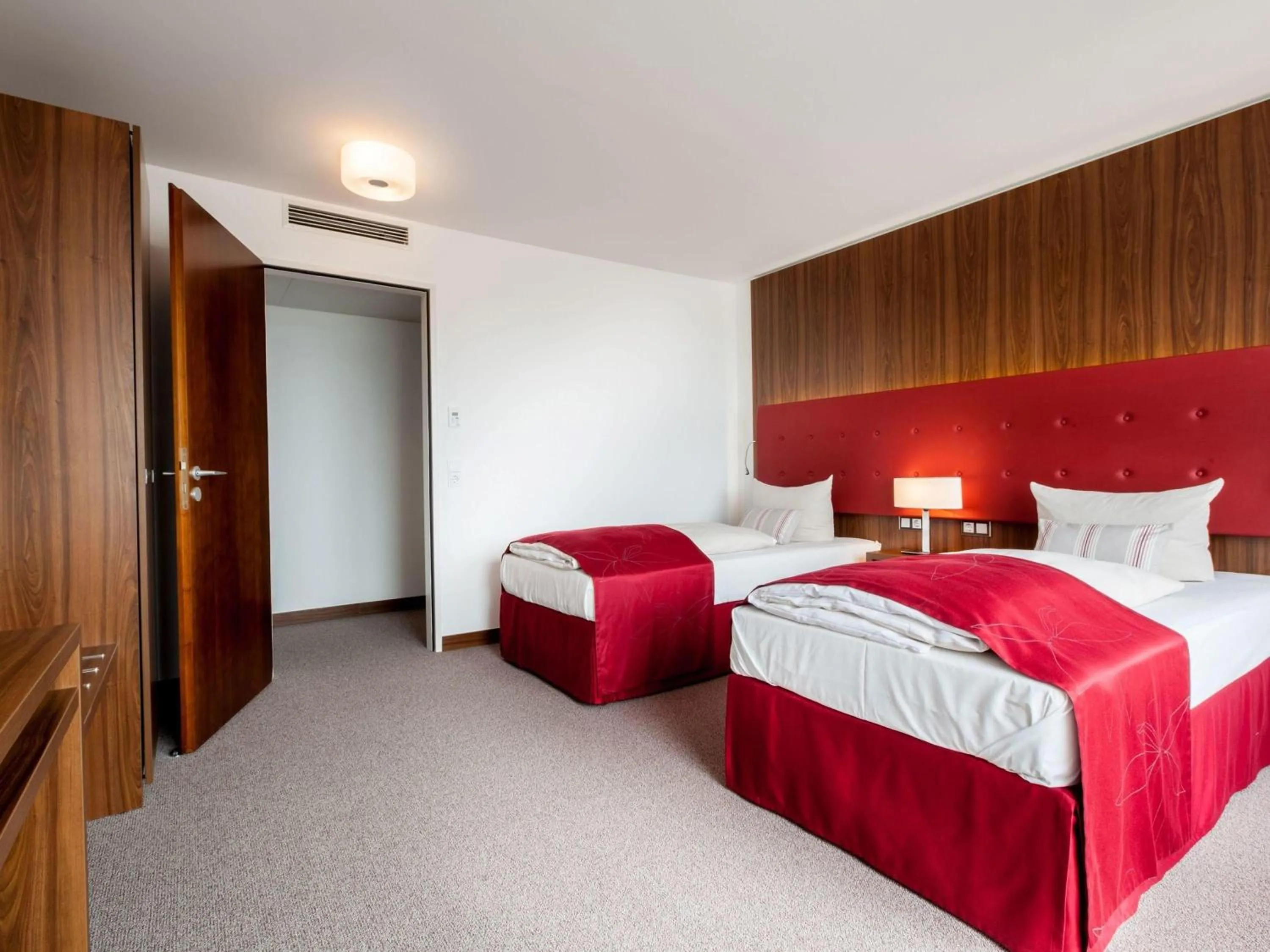 Bedroom, Bed in Fora Hotel Hannover by Mercure