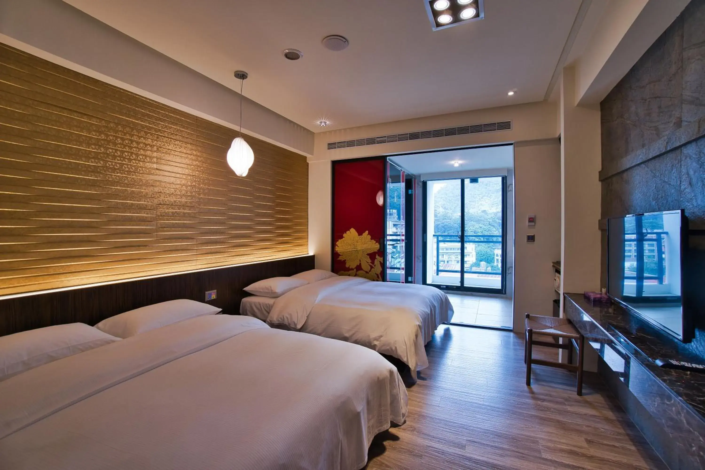 Taihe sun and the moon hostel Taihe sun and the moon hostel