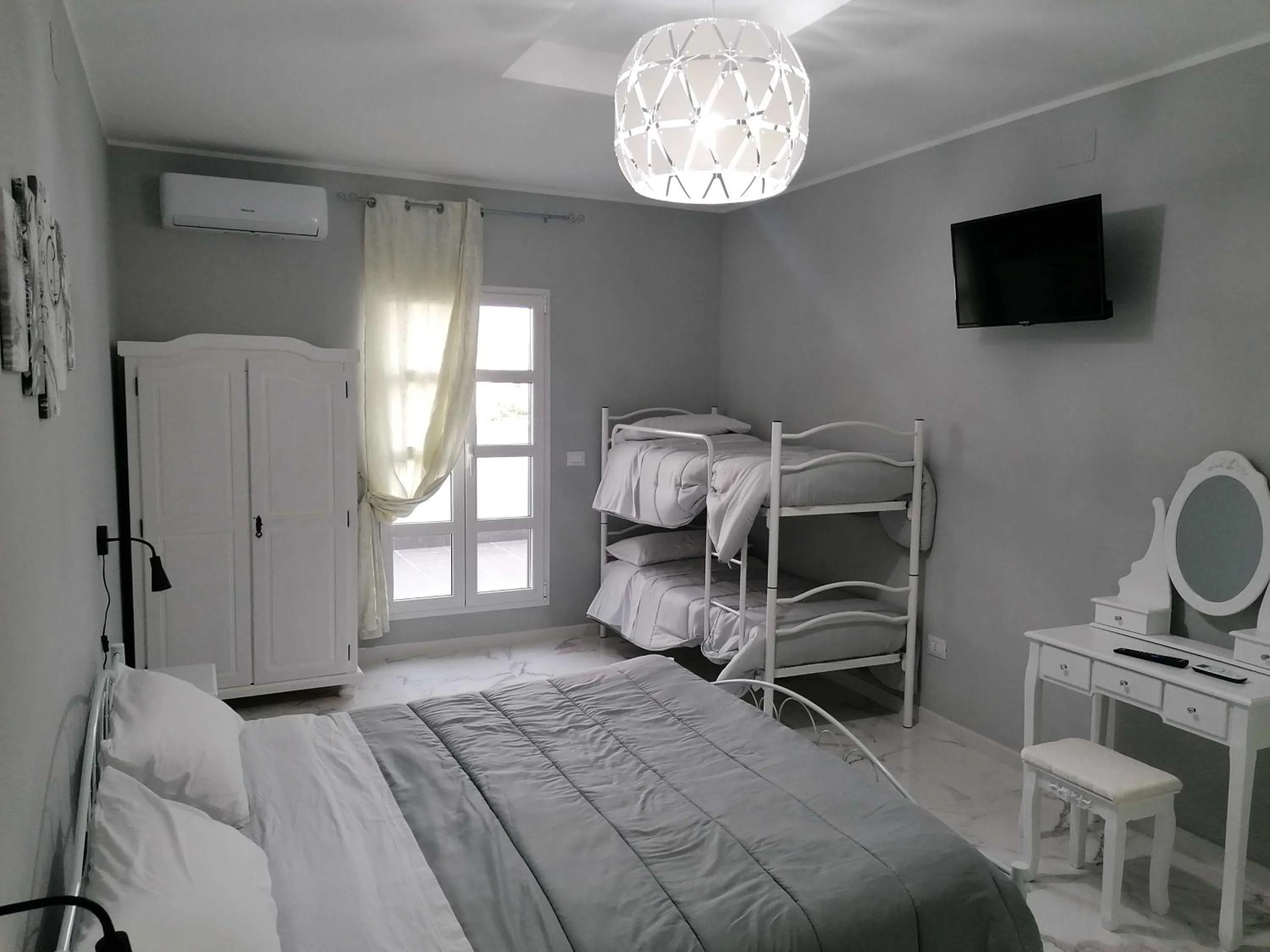 Bed in B&B WHITE HOUSE