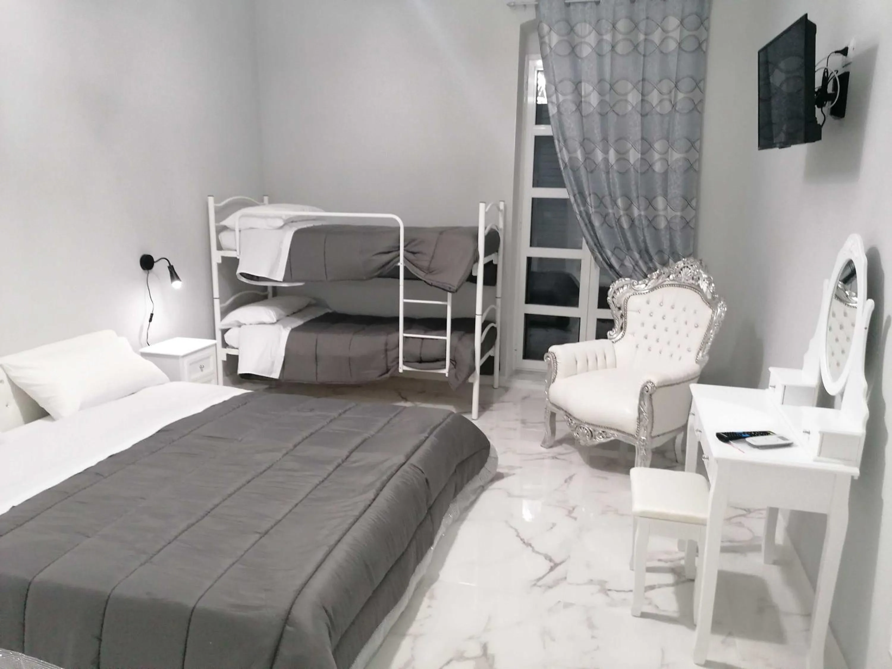 Bed in B&B WHITE HOUSE