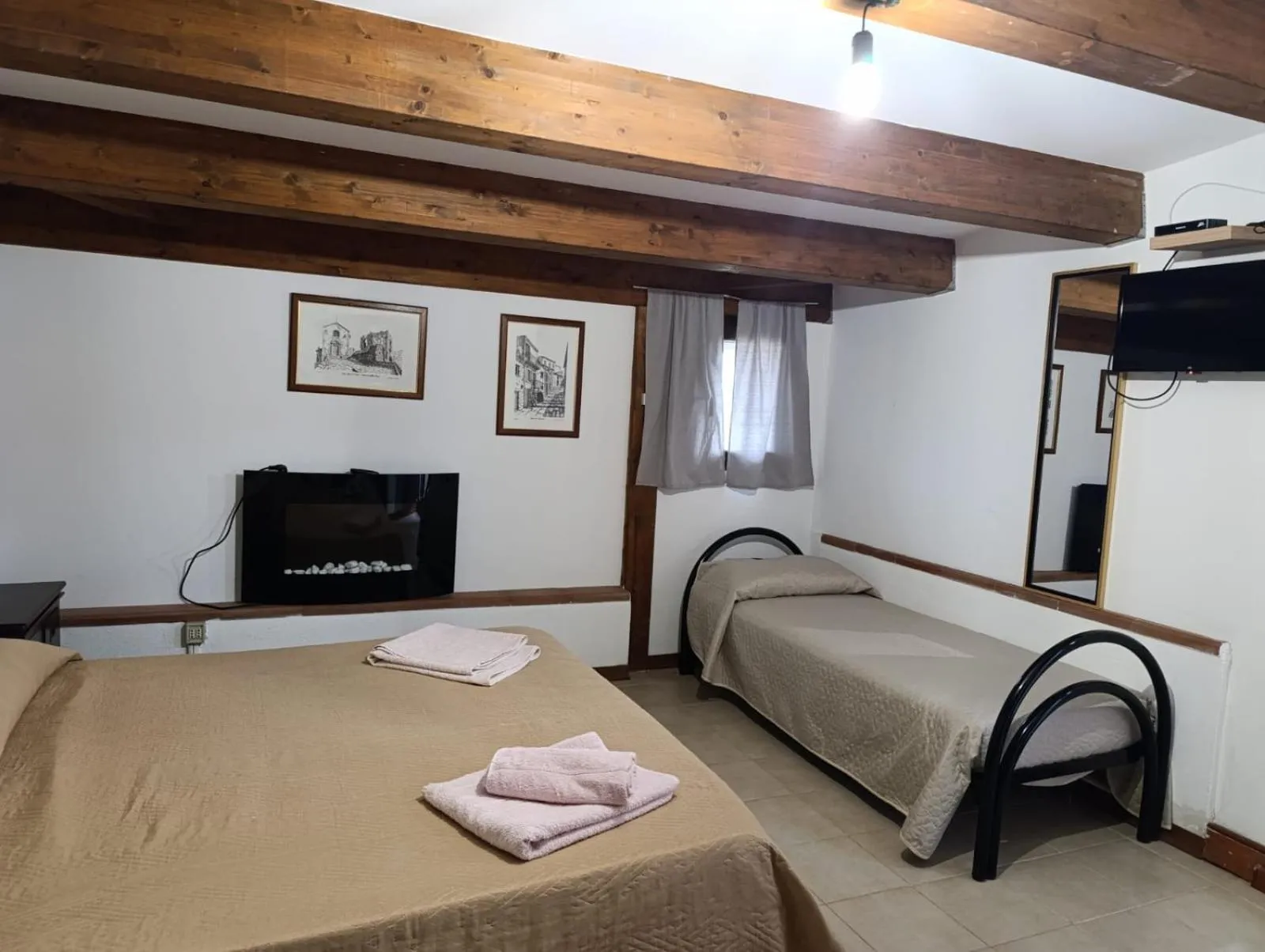 Bed in Agriturismo Leanza "La Baita"