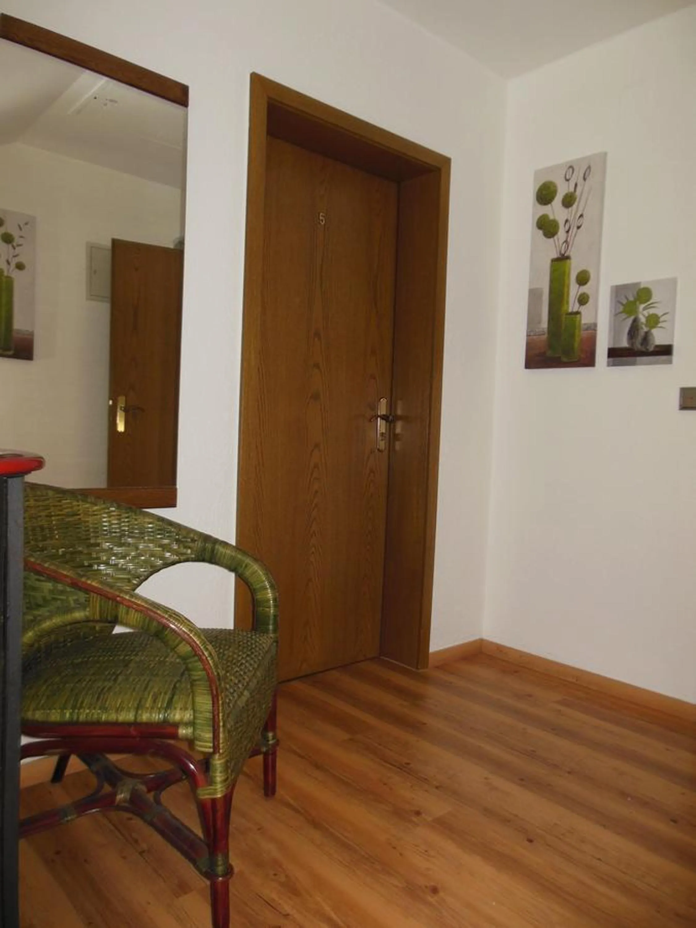 Decorative detail in Hotel & Restaurant Zum Ochsen -Ox Distillery