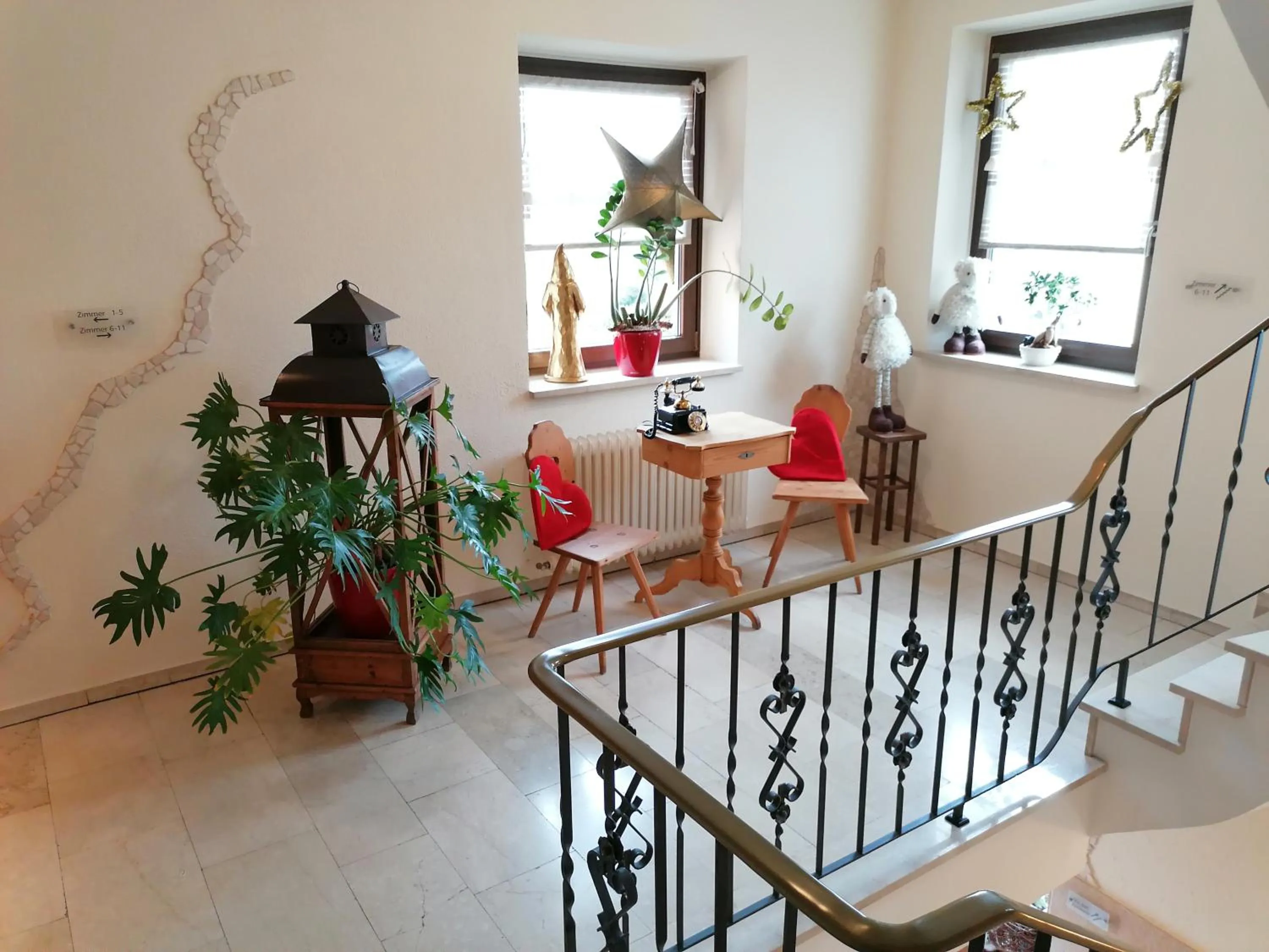 Seating area in Landgasthof Niebler