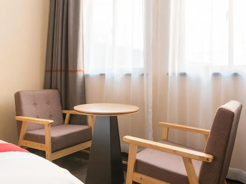 Thank Inn Chain Hotel Shanghai Songjiang District Yongfeng Road Store