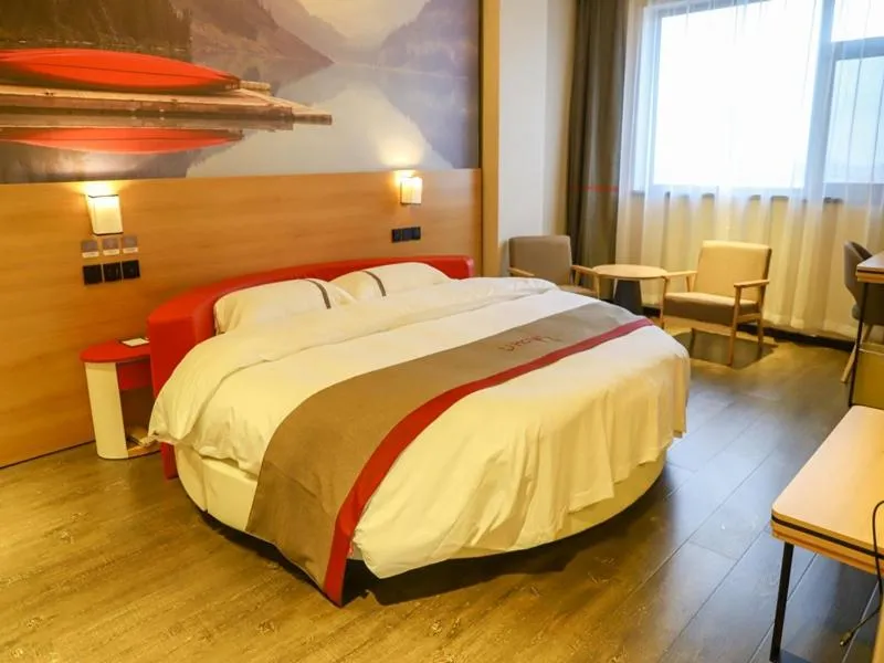 Bed in Thank Inn Chain Hotel Shanxi Yuncheng Ruicheng County Dongmao Plaza Store