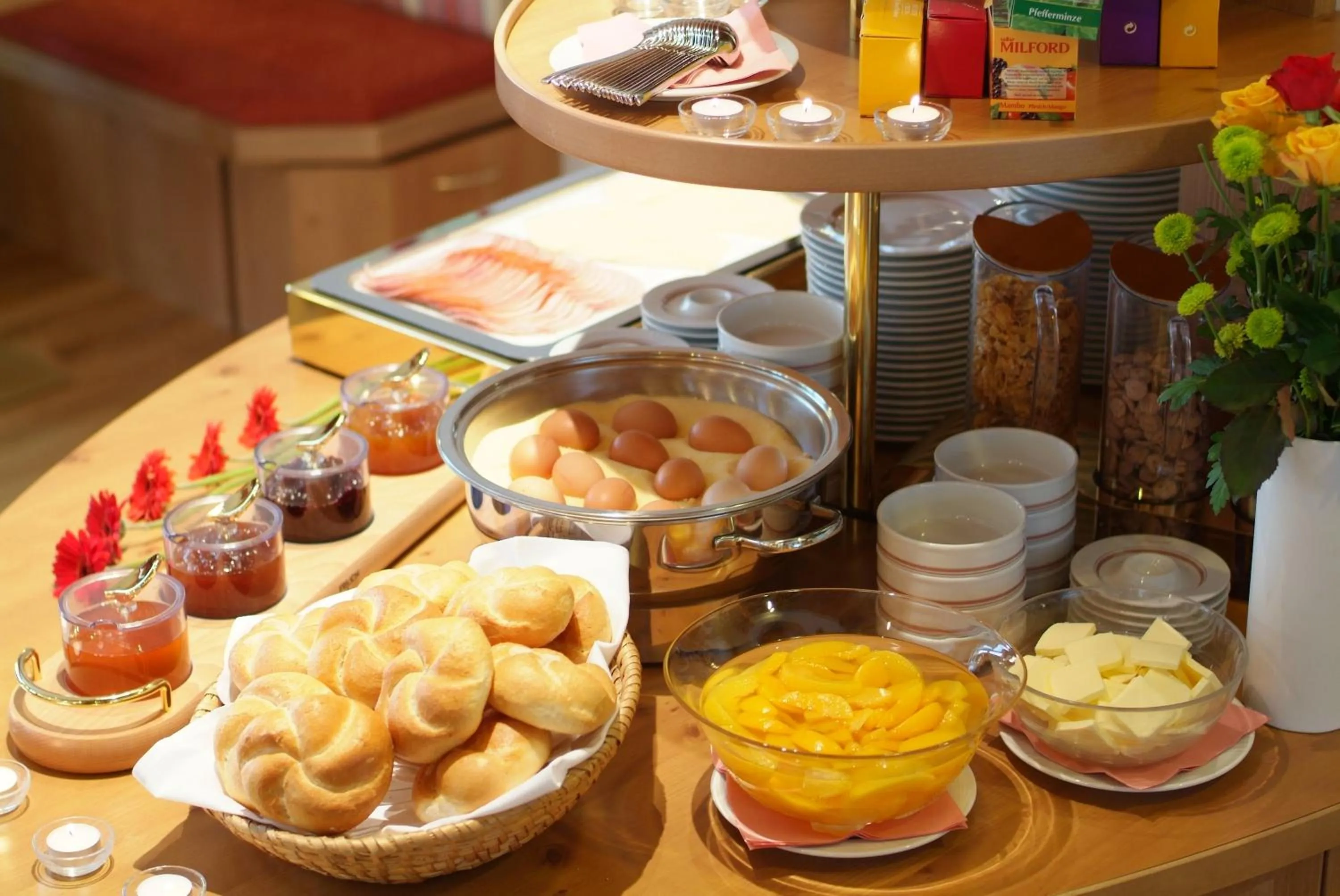Buffet breakfast in Hotel Alpenhof - New Sauna Area
