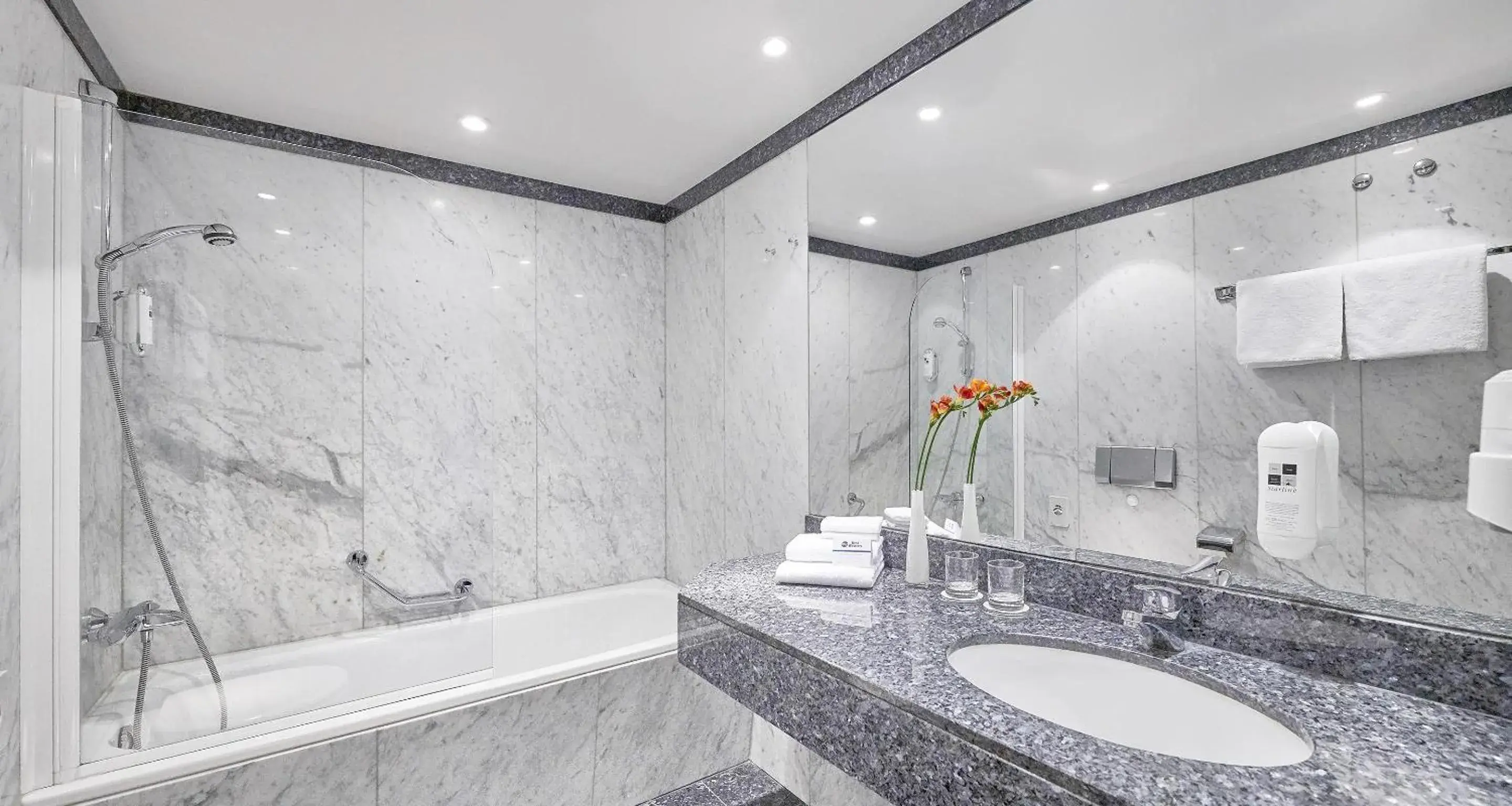 Bathroom in Best Western Hotel Leipzig City Centre Bathroom in Best Western Hotel Leipzig City Centre