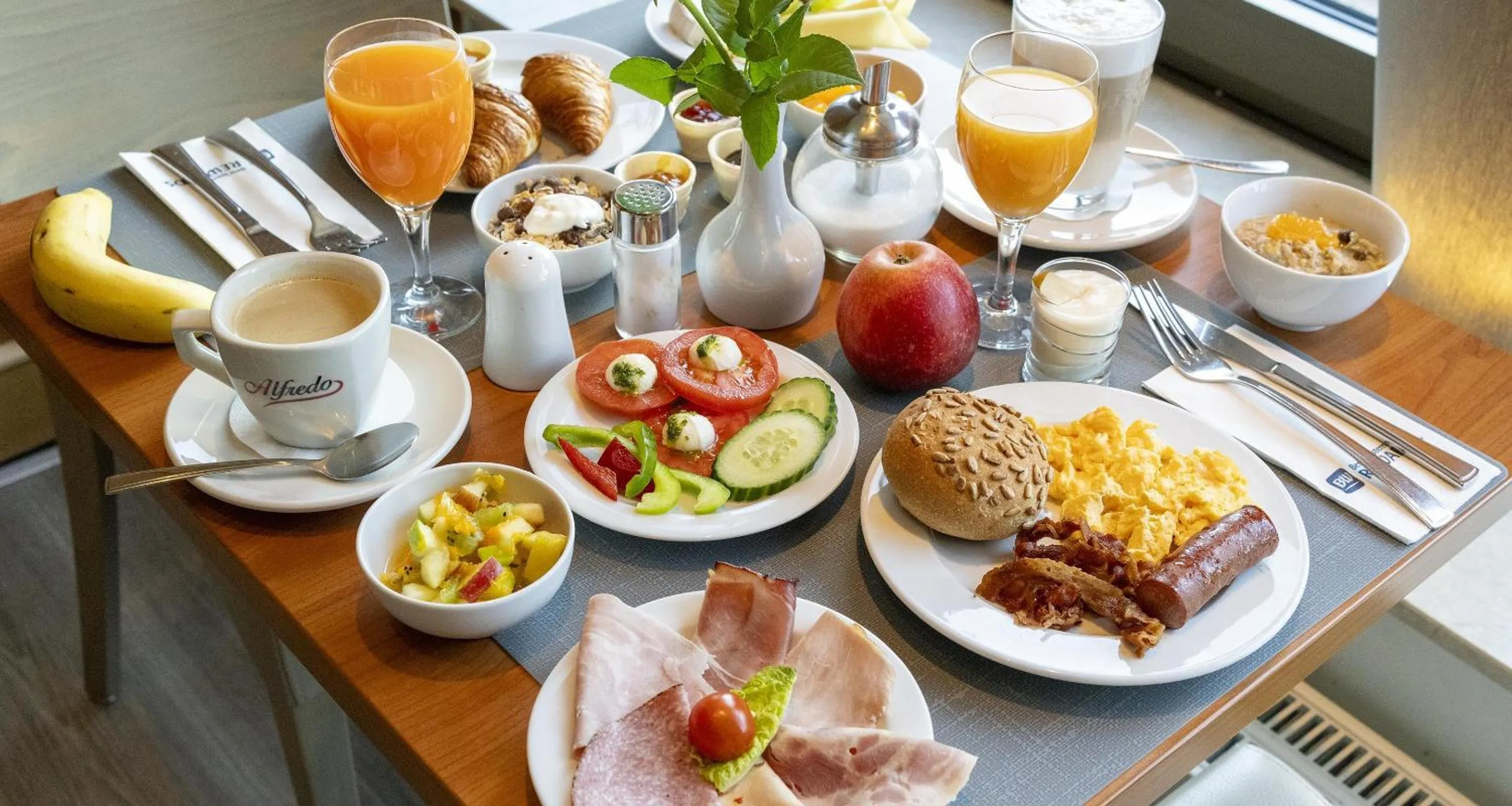 Breakfast in Best Western Hotel Leipzig City Centre