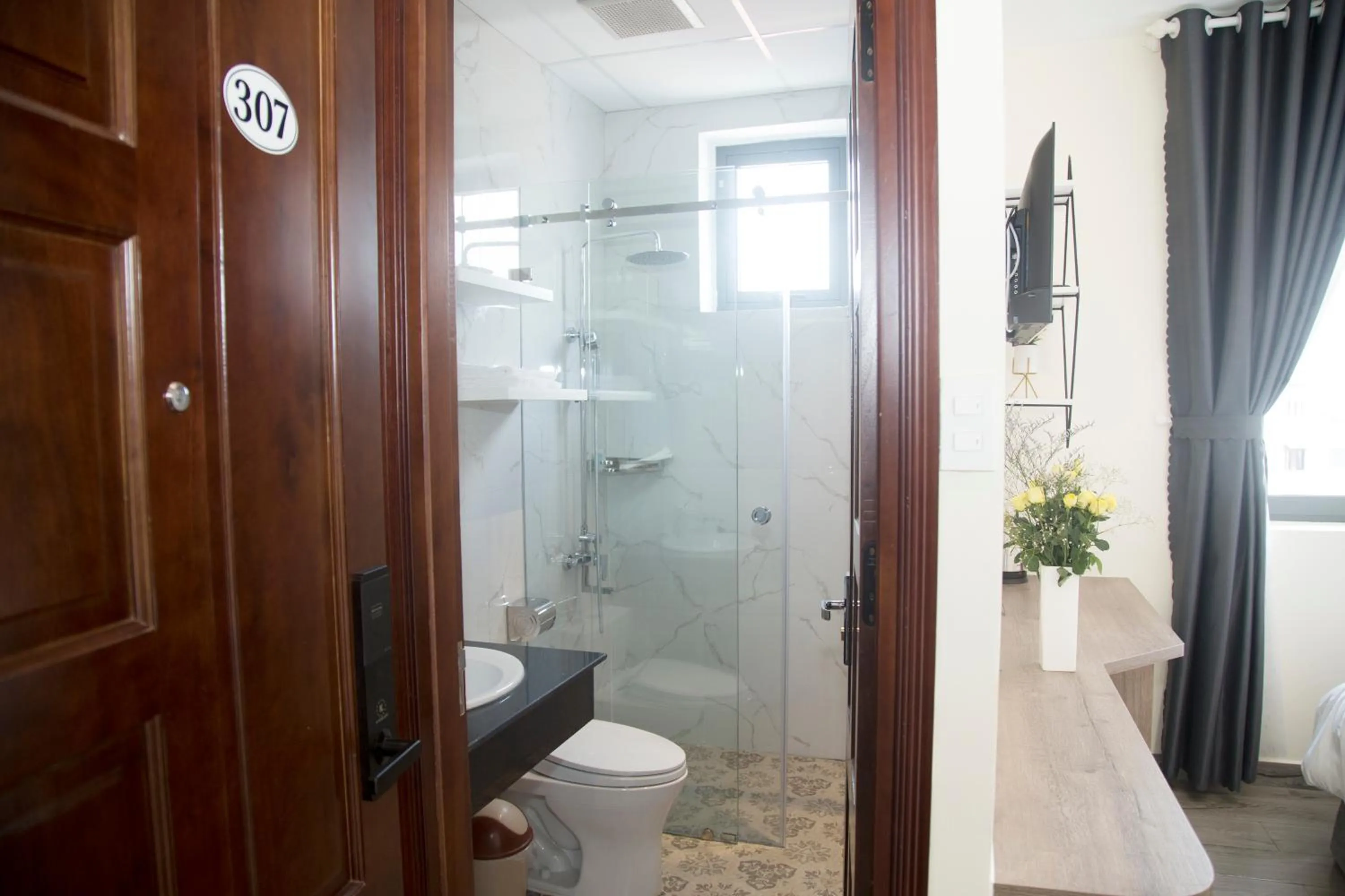 Bathroom in Pontus Hotel