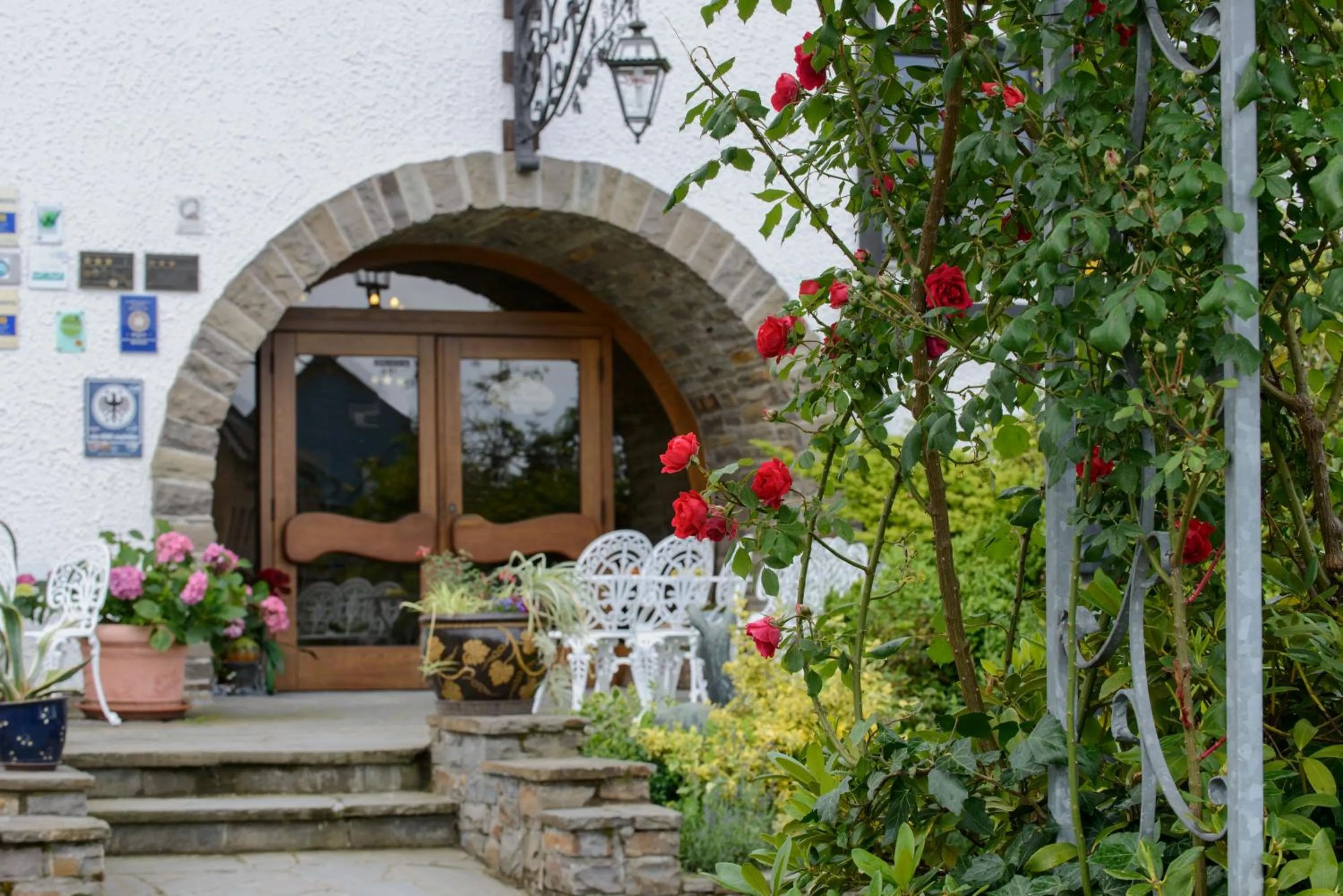 Facade/entrance in Hotel zum Rehberg