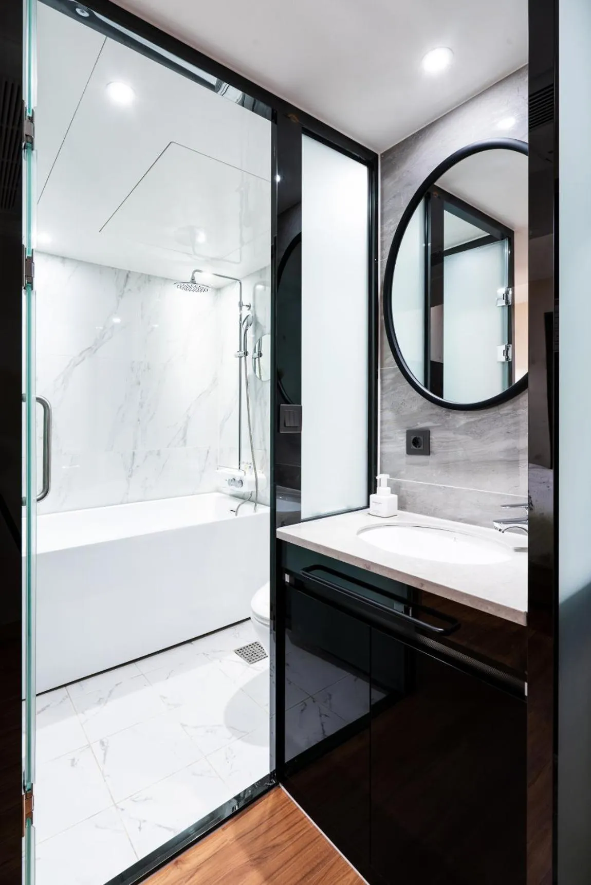 LALA VIANCO BUSINESS Hotel