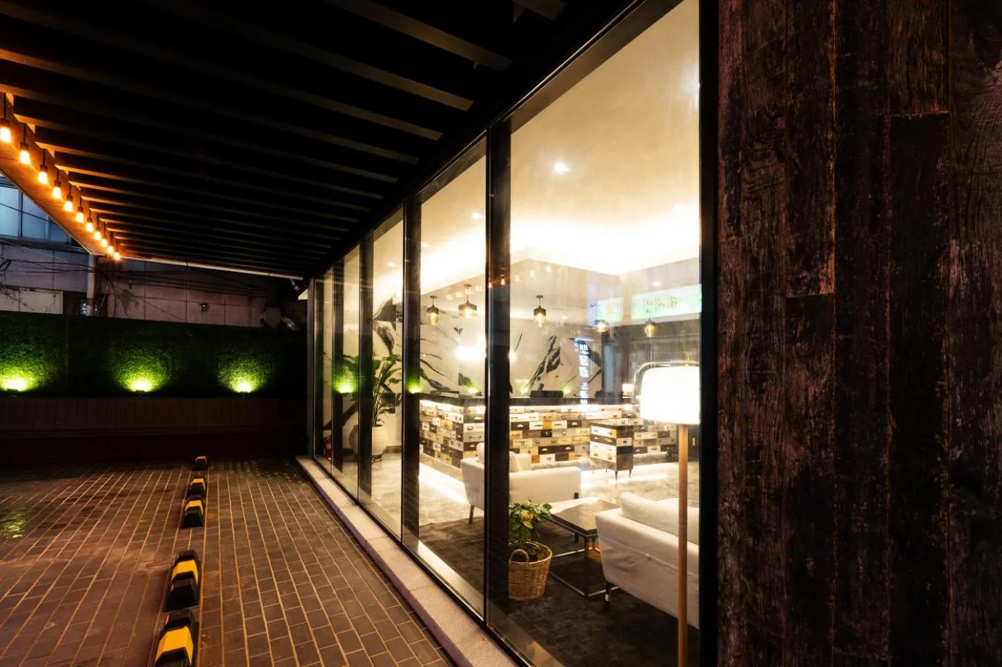 LALA VIANCO BUSINESS Hotel