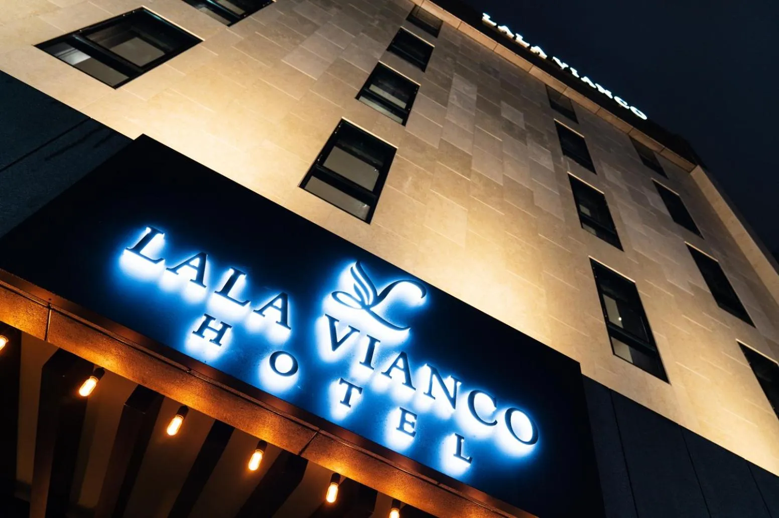 Property building in LALA VIANCO BUSINESS Hotel