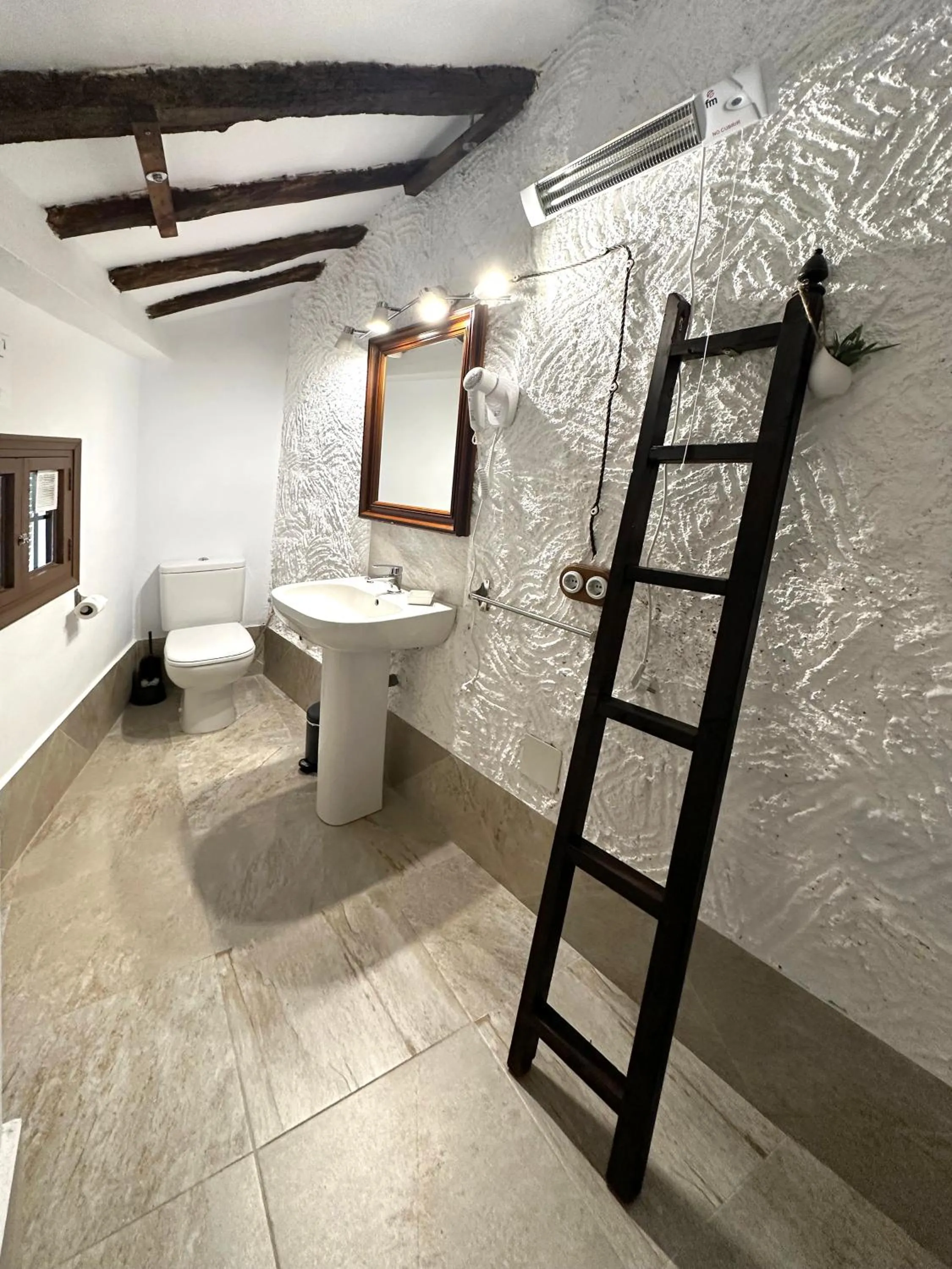 Bathroom in Casa del Juez, Alojamiento rural singular