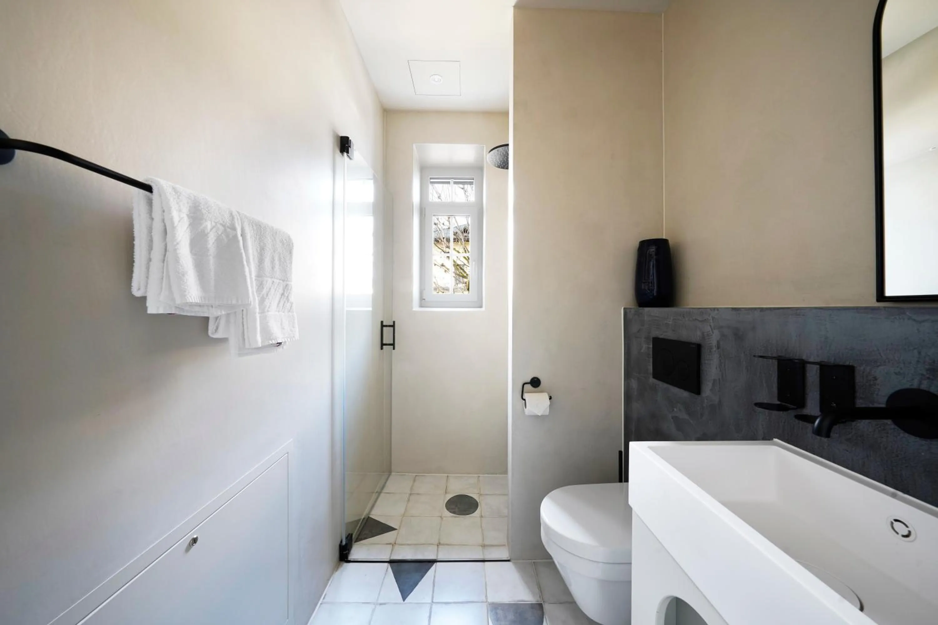 Bathroom in Numa Salzburg Maximilian