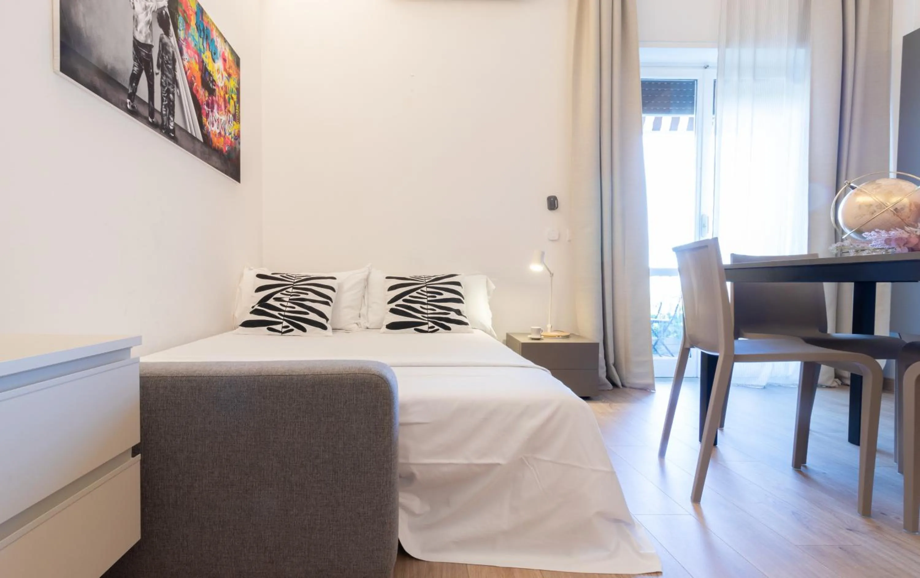Bed in Appartamento con Terrazza Fronte Mare