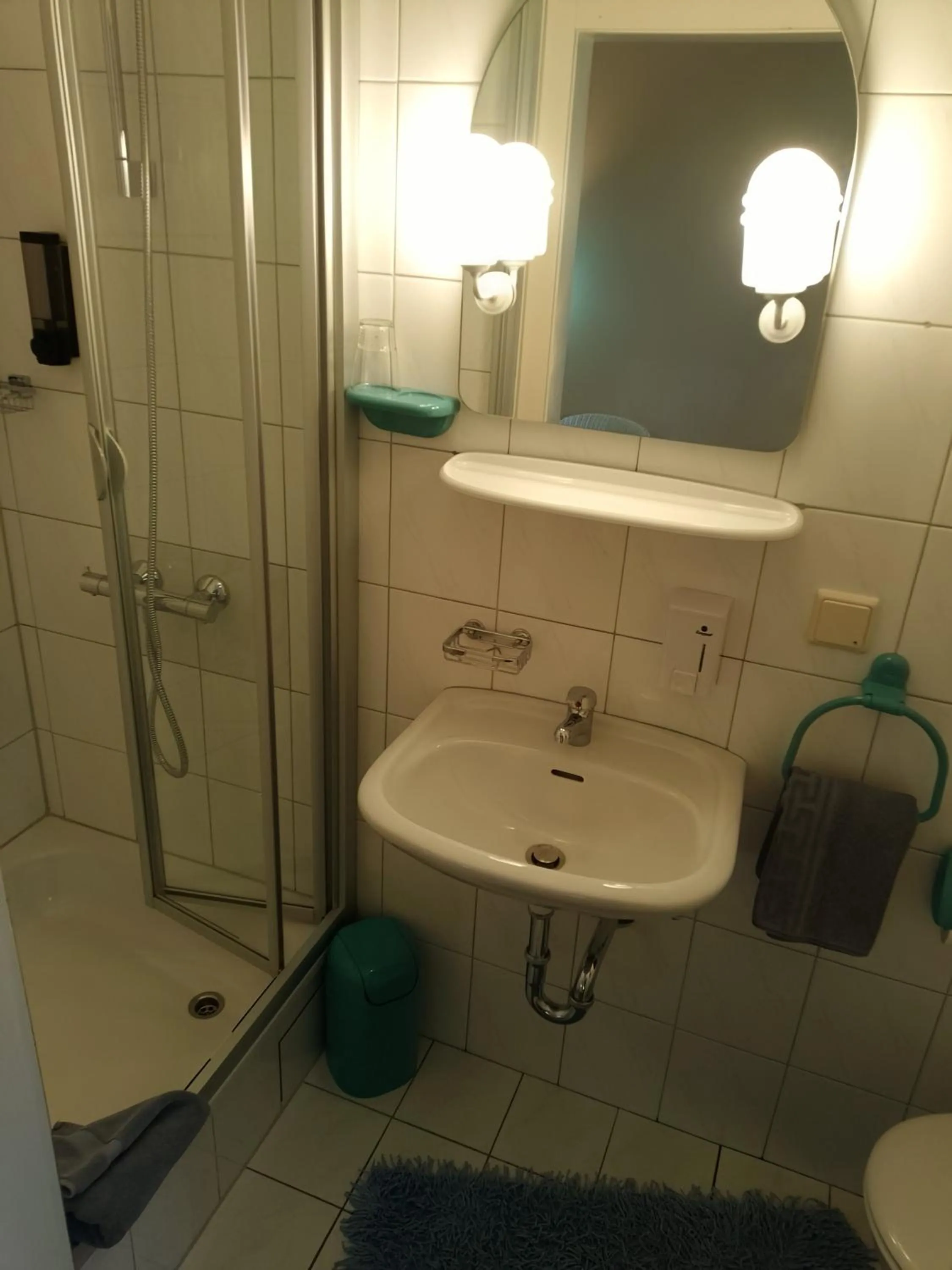 Bathroom in Hermanns Hotel Zum Goldenen Stern