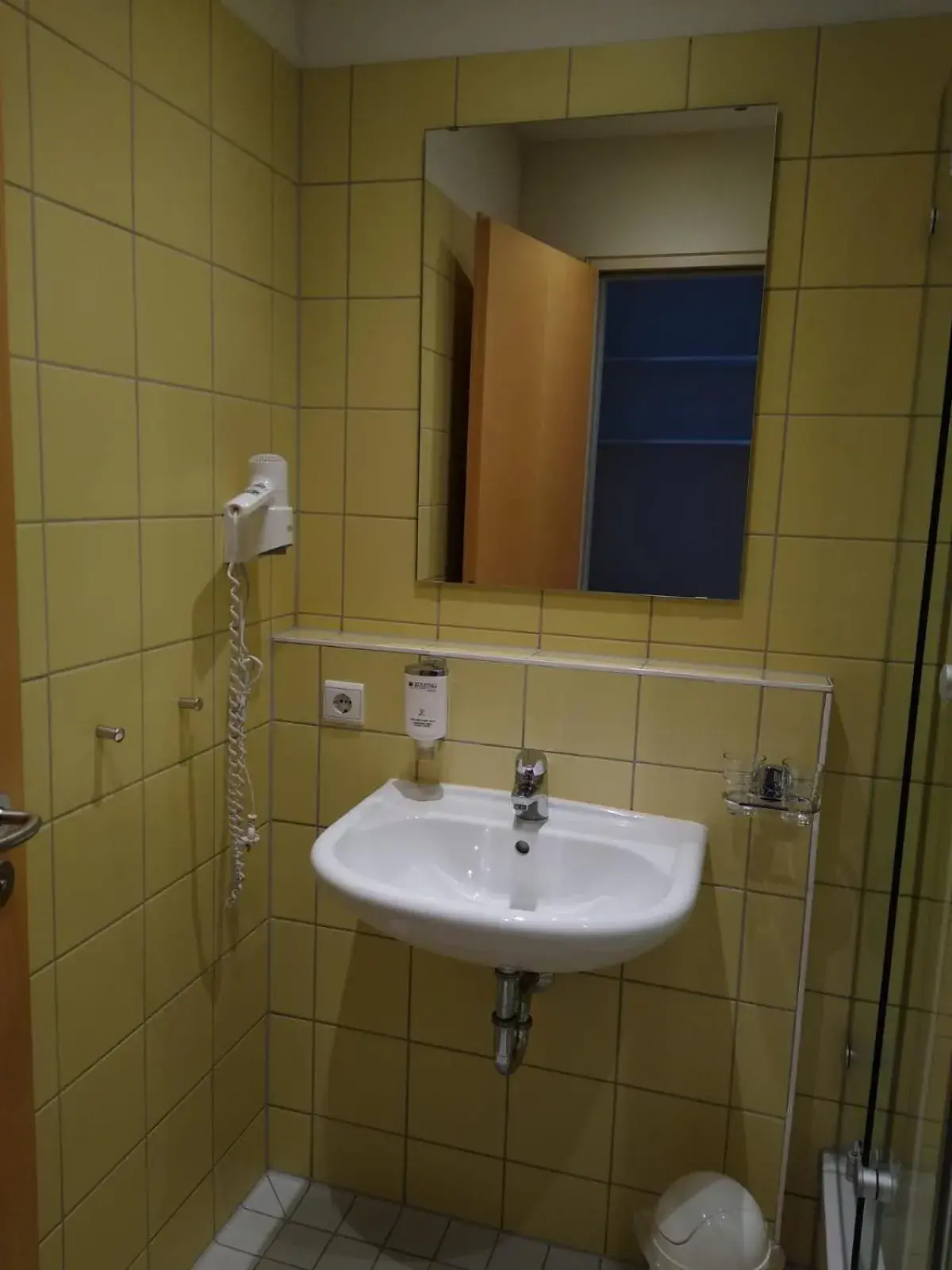 Single Room - single occupancy in Tagungshaus Reimlingen Single Room - single occupancy in Tagungshaus Reimlingen