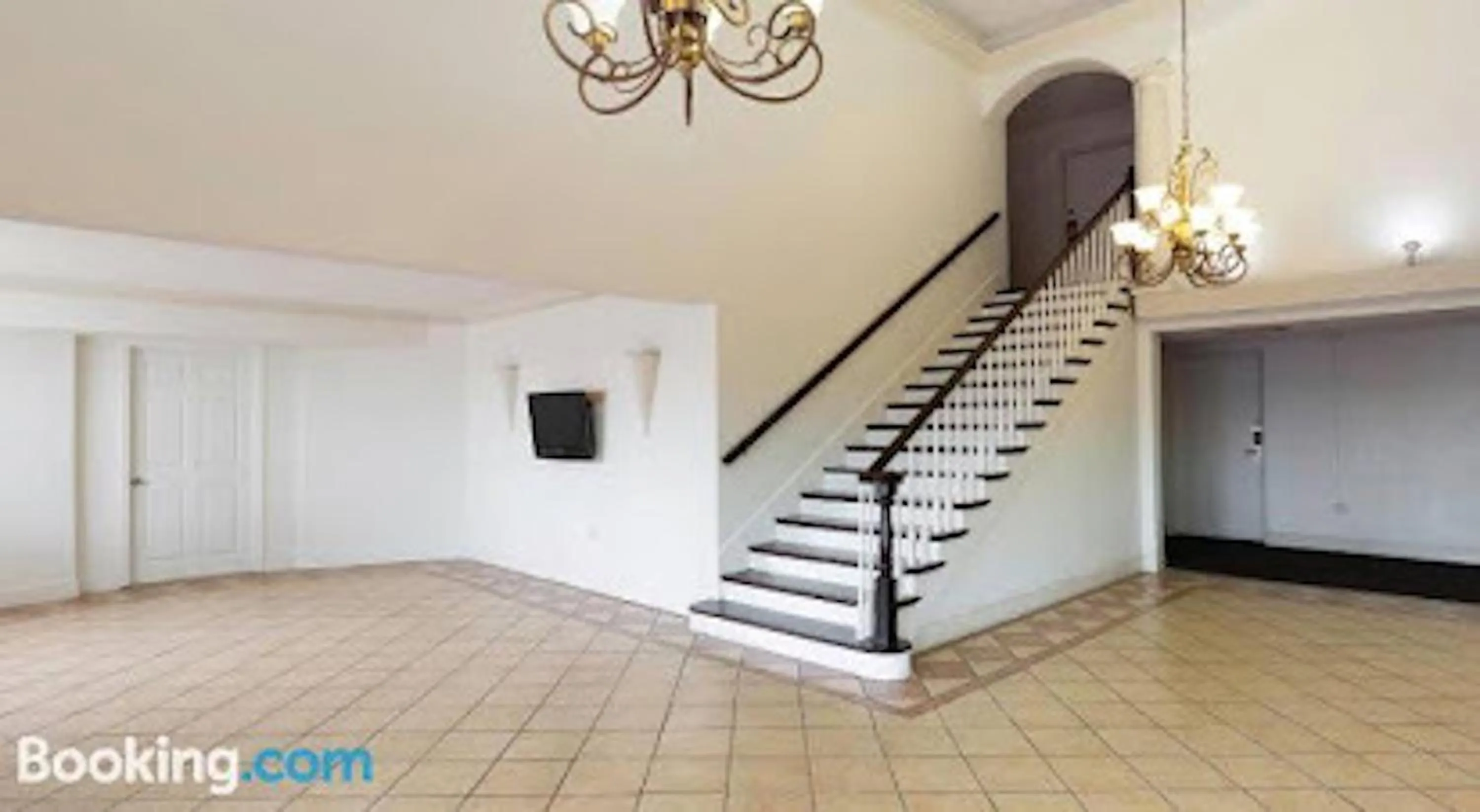 Travelodge by Wyndham LaFayette