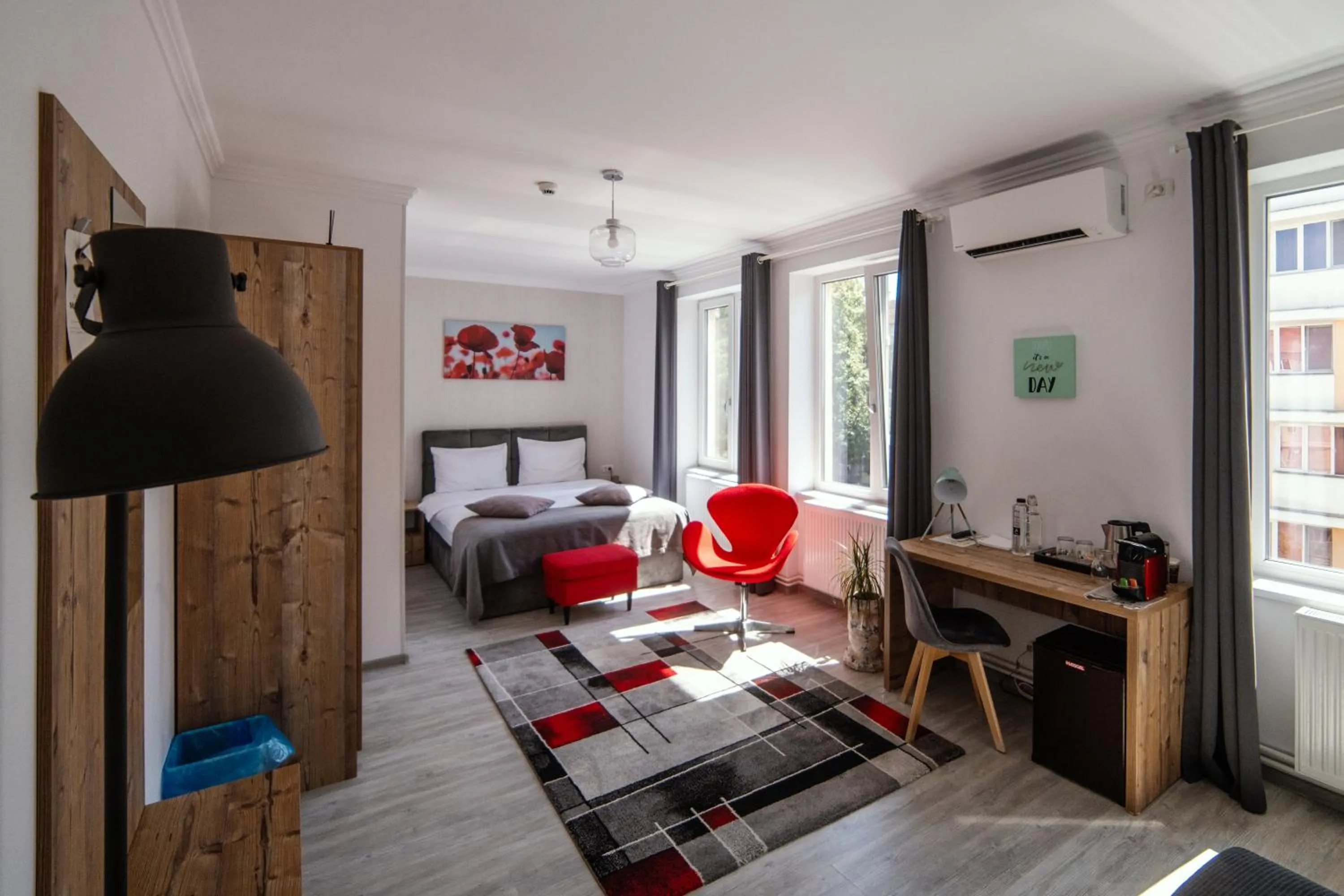 Bed in compleX living aparthotel