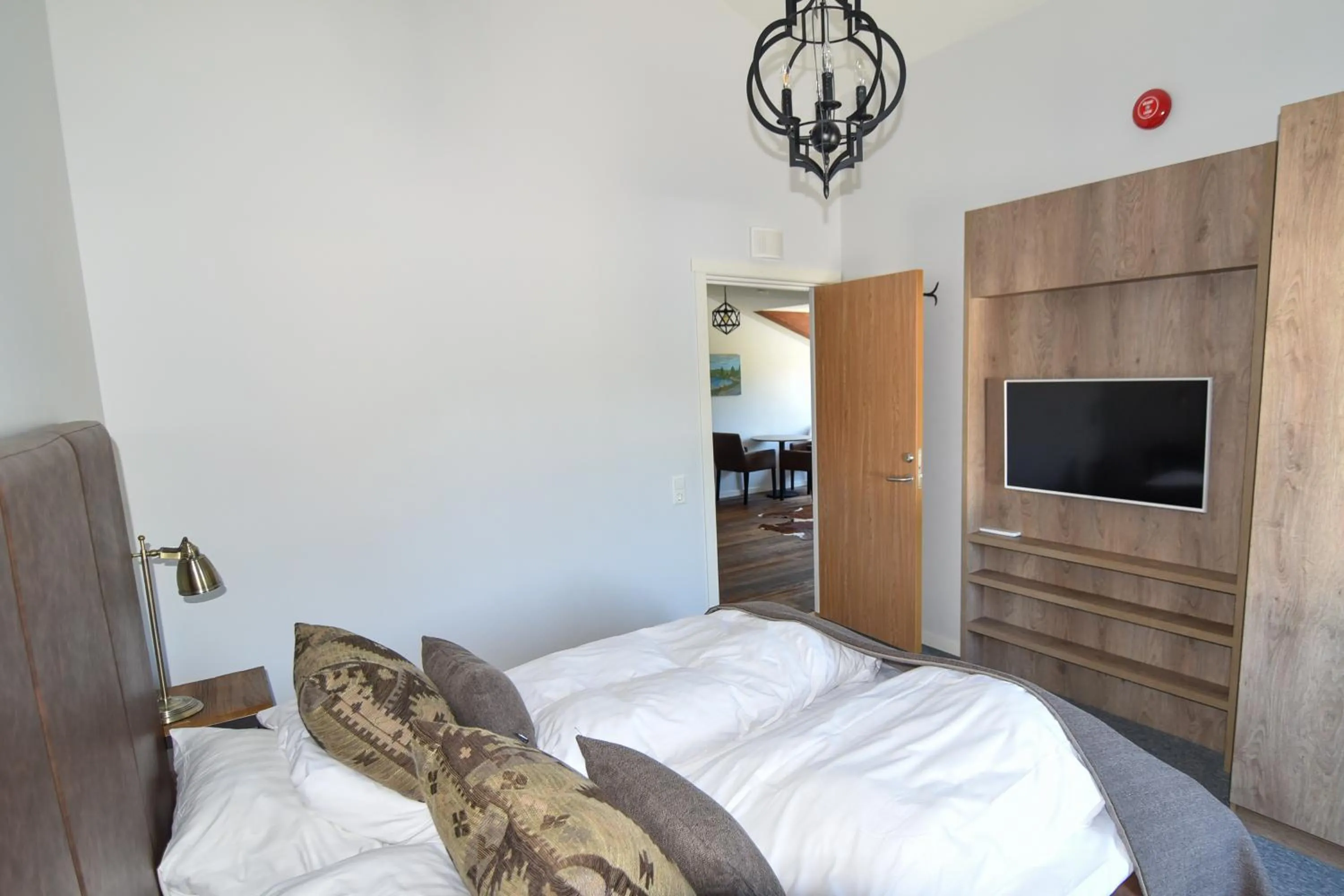 Bedroom, Bed in Big River Camp Hotel & Spa