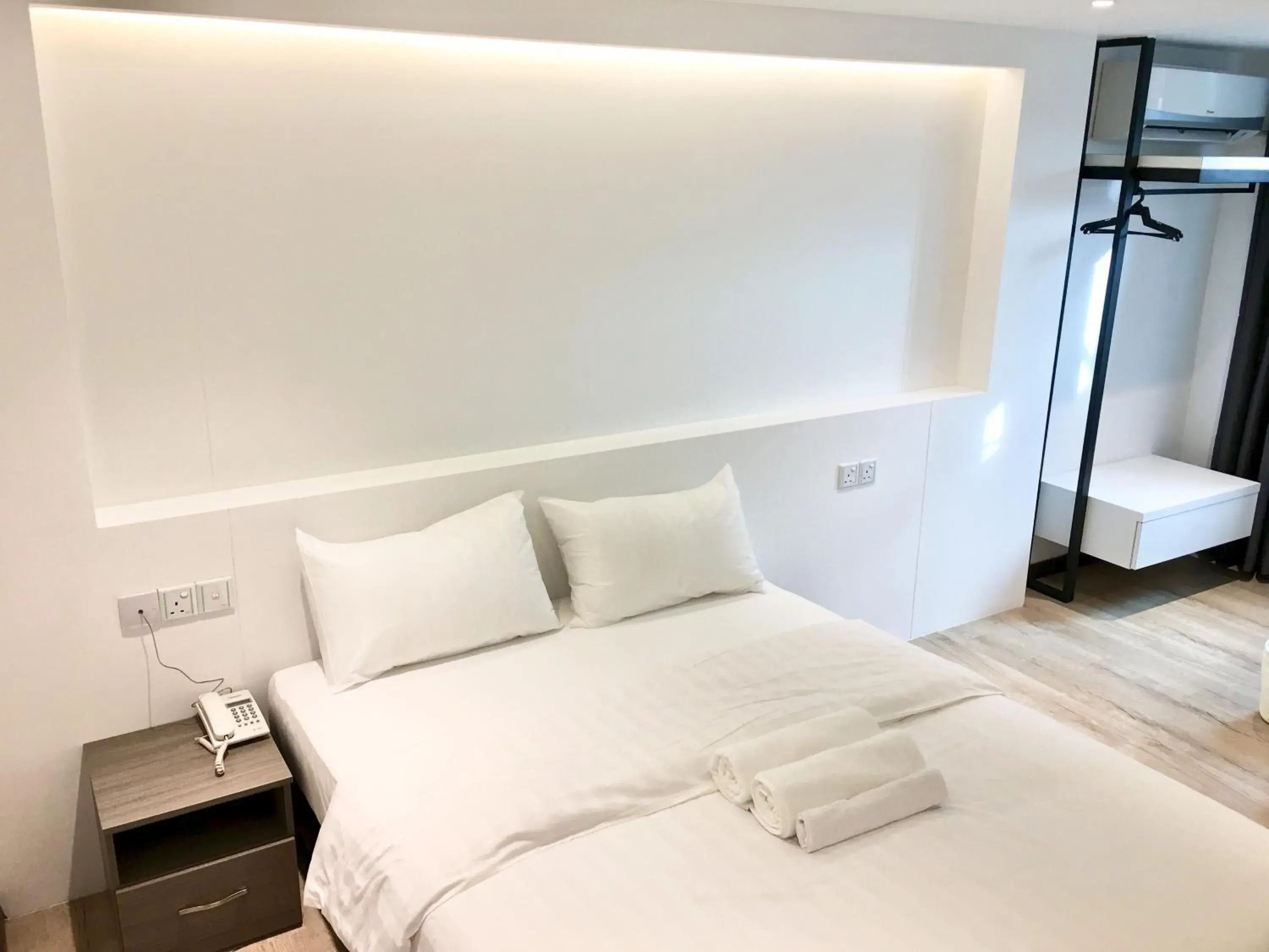 Bed in TEXAS INN Bed in TEXAS INN