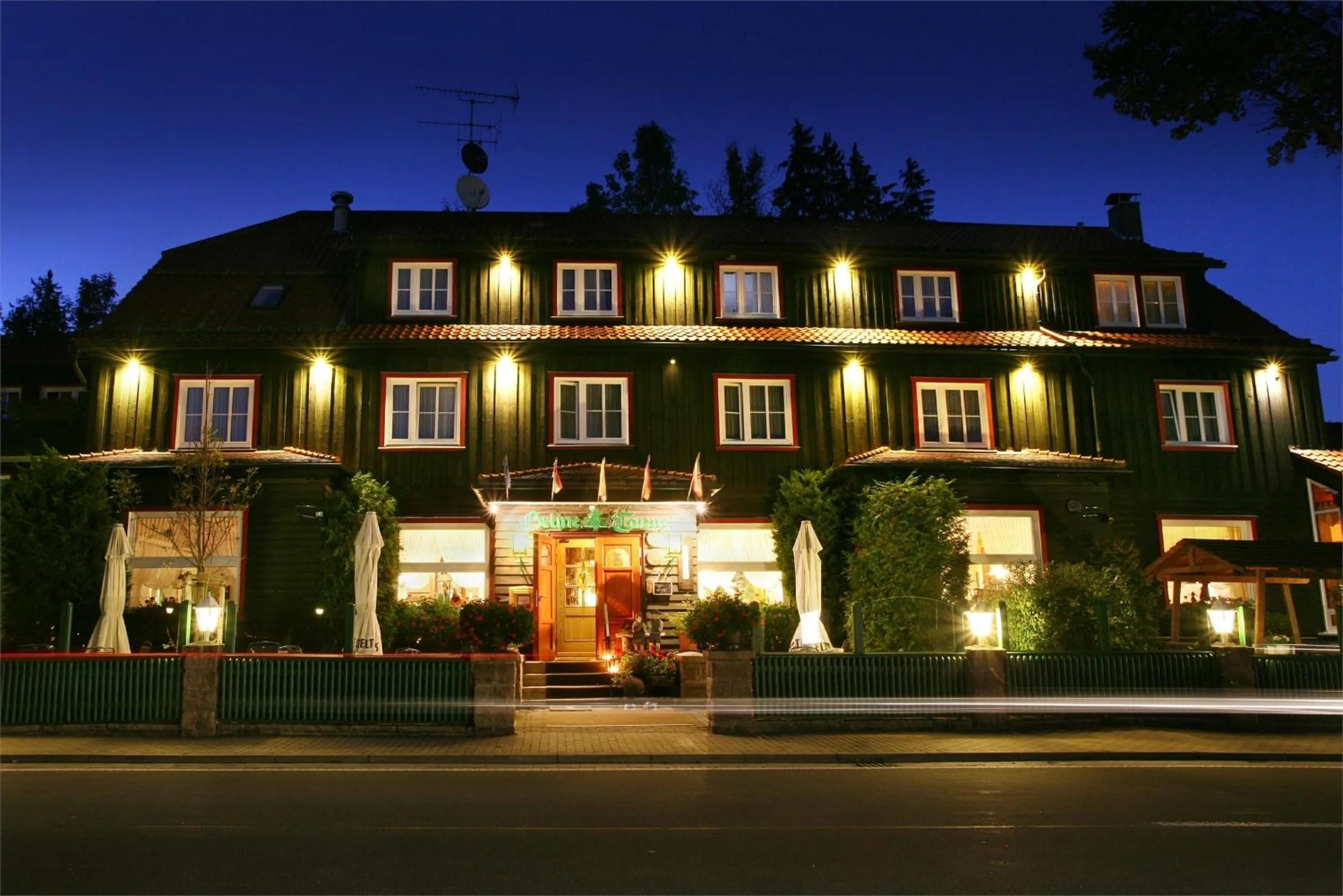 Property building in Hotel Grüne Tanne Mandelholz