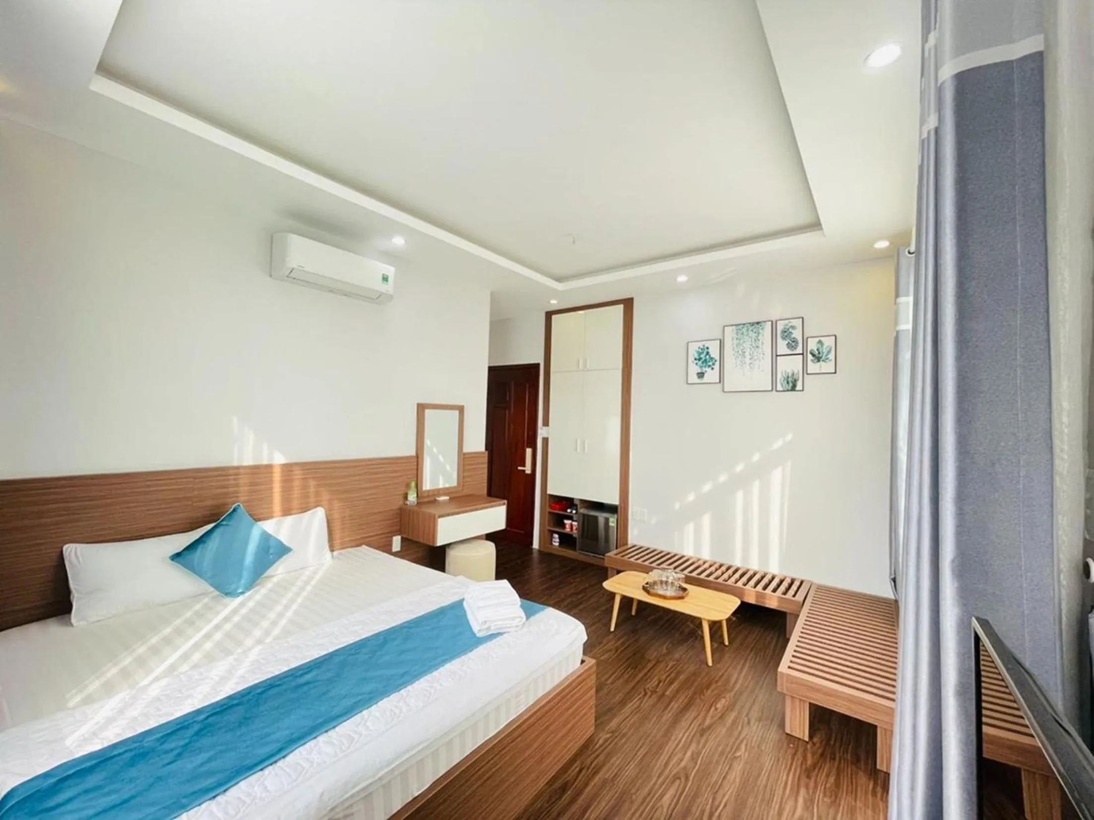 Photo of the whole room, Bed in Thanh Binh Hotel Con Dao