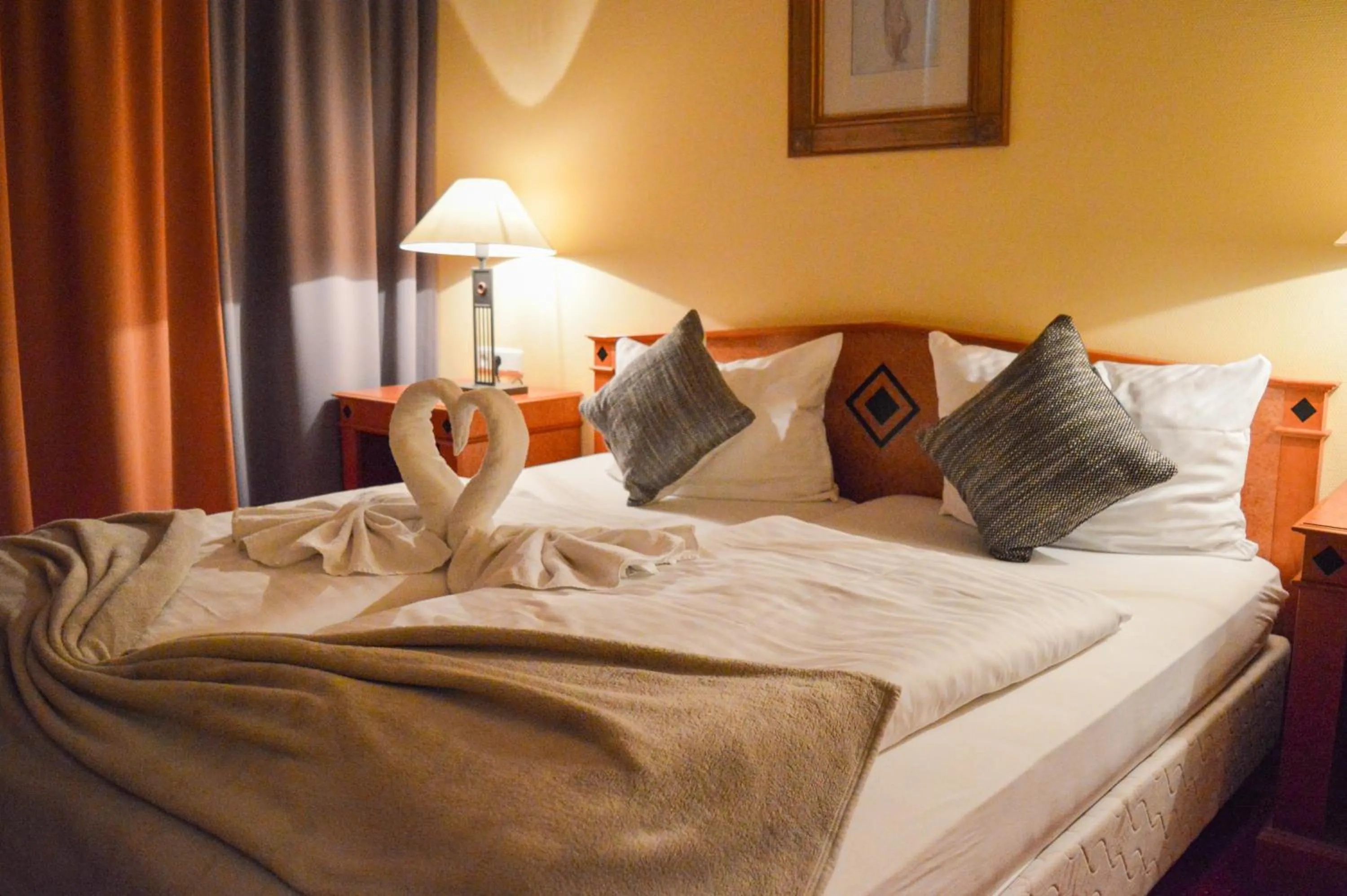 Photo of the whole room, Bed in CAREA Residenz Hotel Harzhöhe