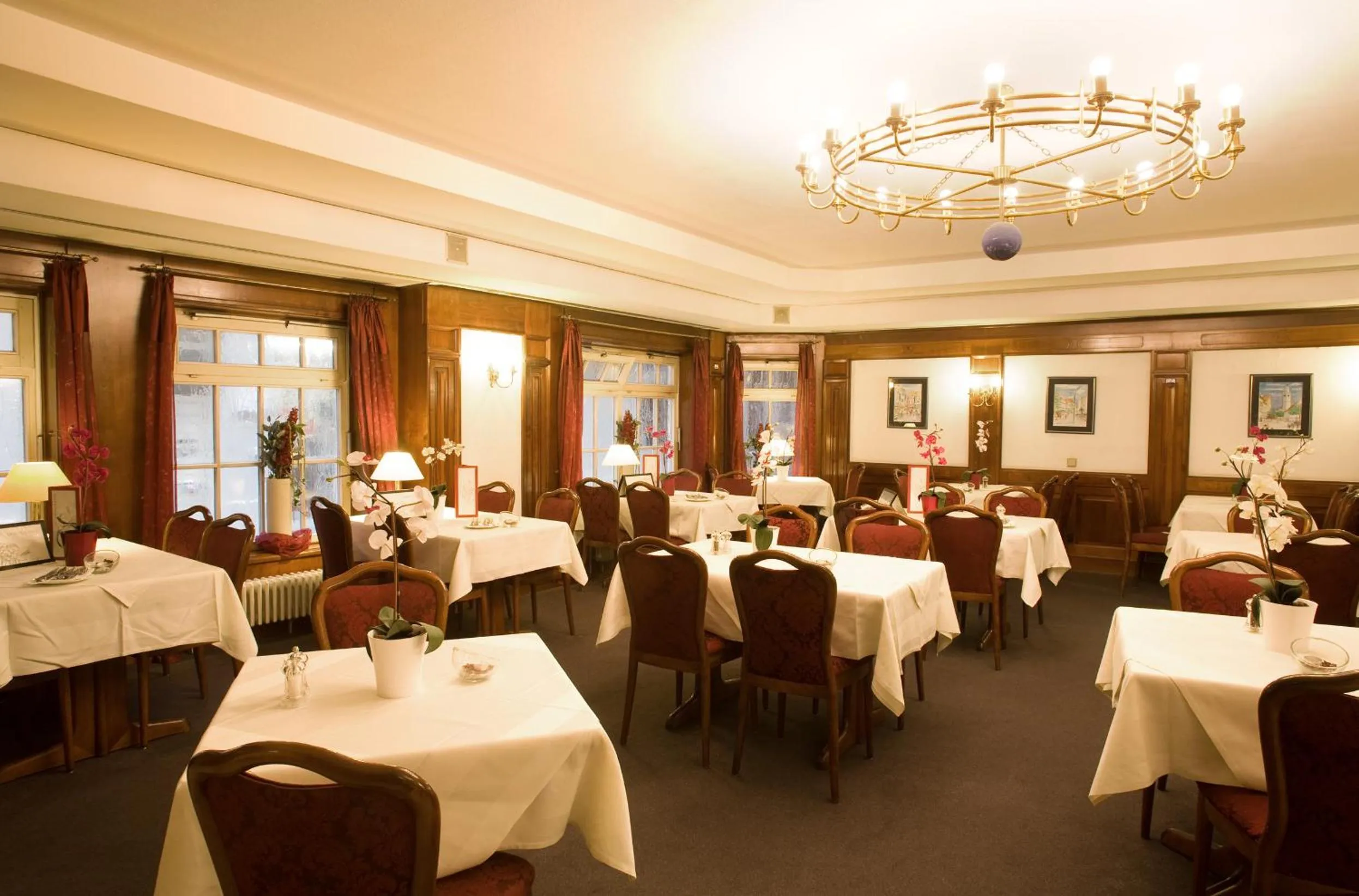 Restaurant/places to eat in Hotel Residenz