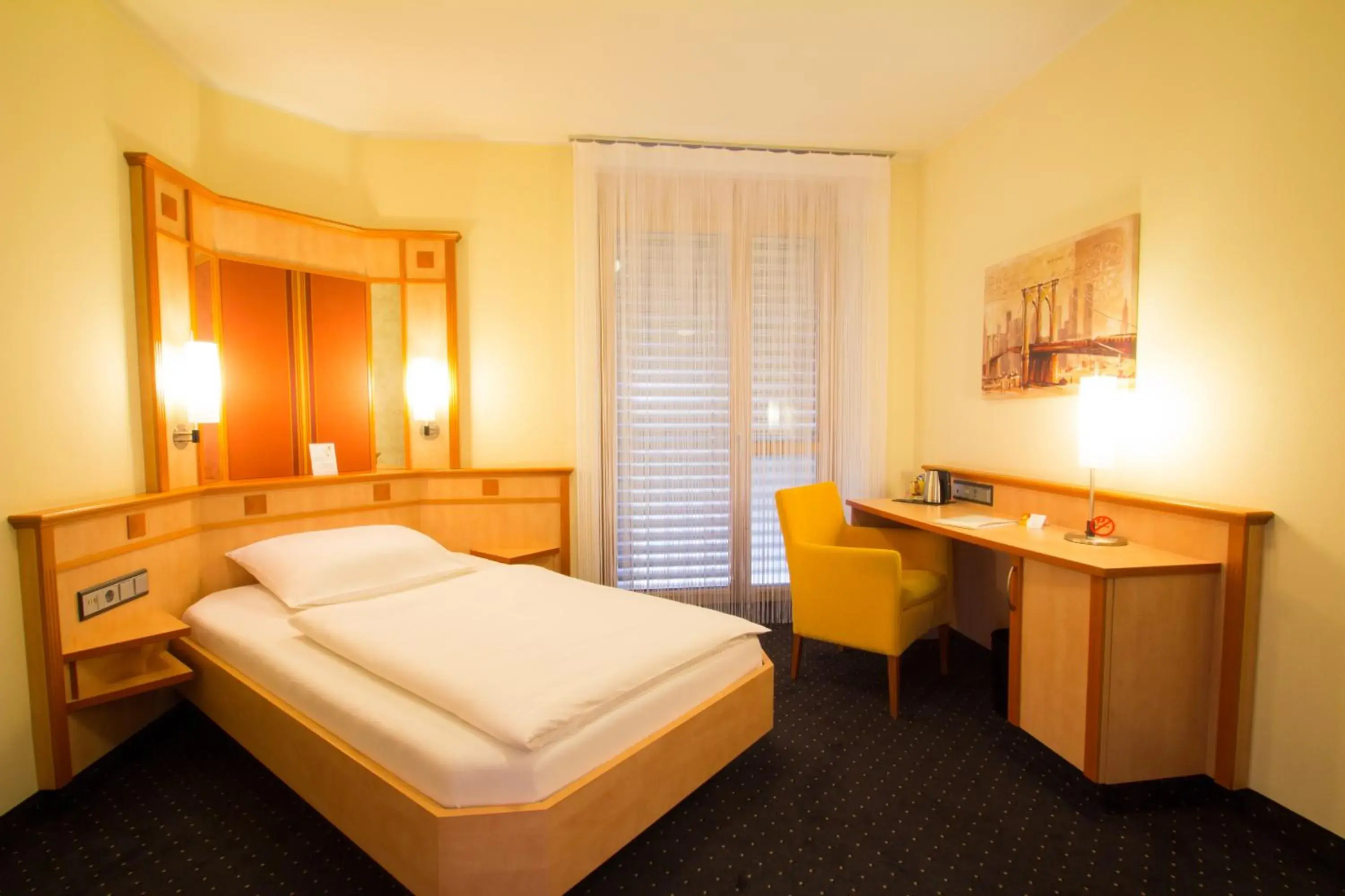 Photo of the whole room, Bed in Hotel Rio Karlsruhe Photo of the whole room, Bed in Hotel Rio Karlsruhe