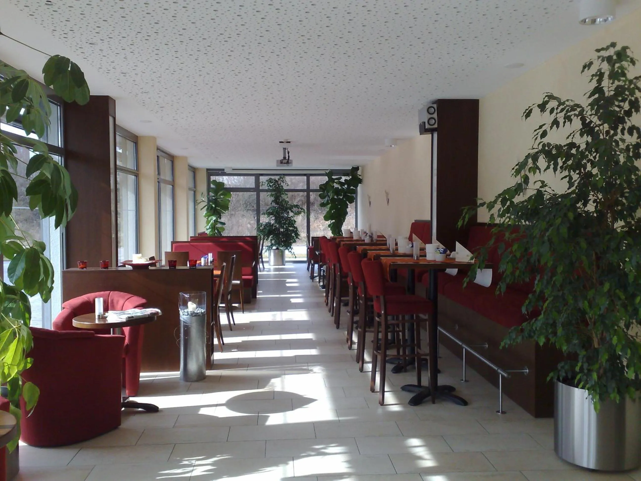 Restaurant/places to eat in Hotel-von-Heyden