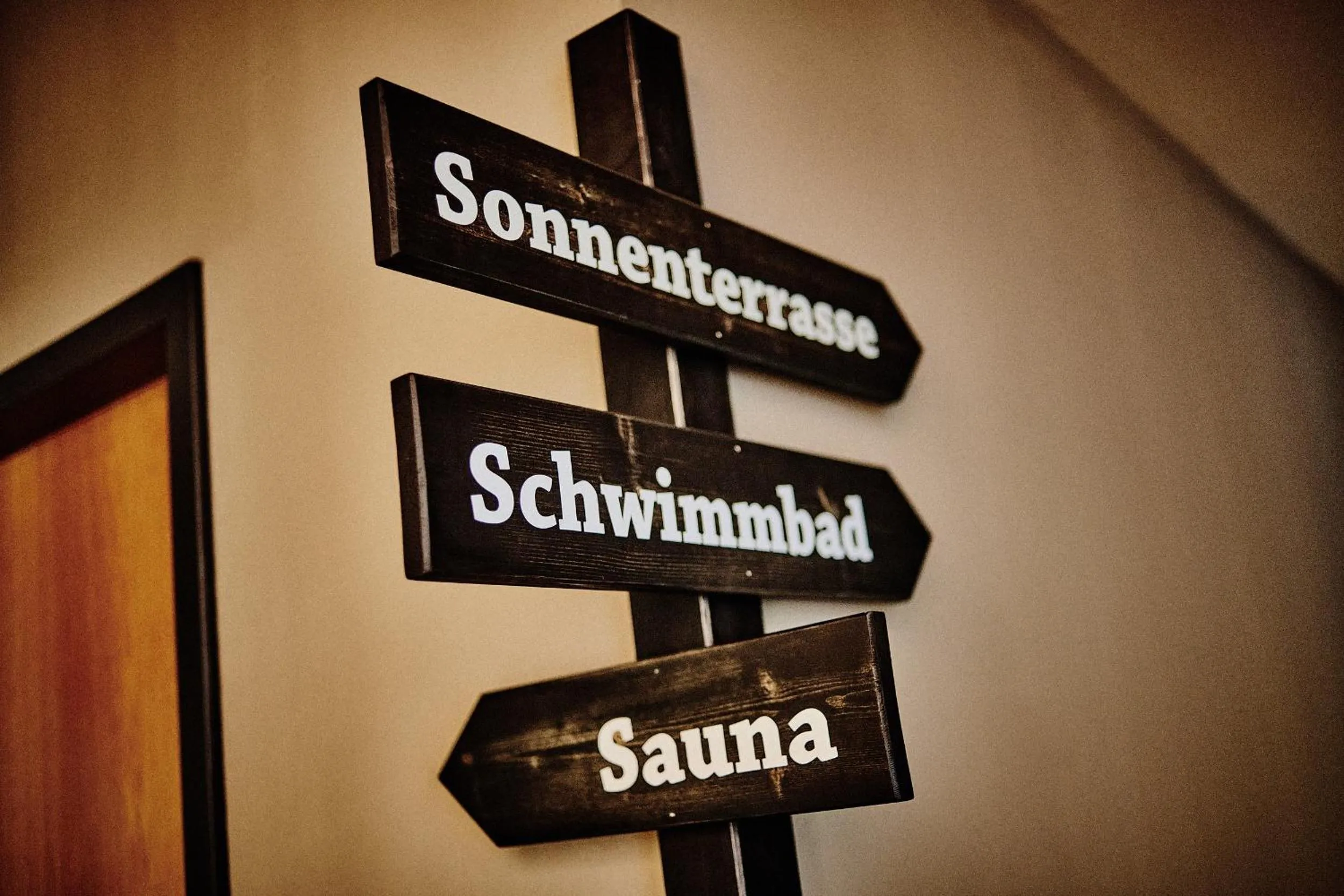 Spa and wellness centre/facilities in Hotel Zugbrücke Grenzau GmbH