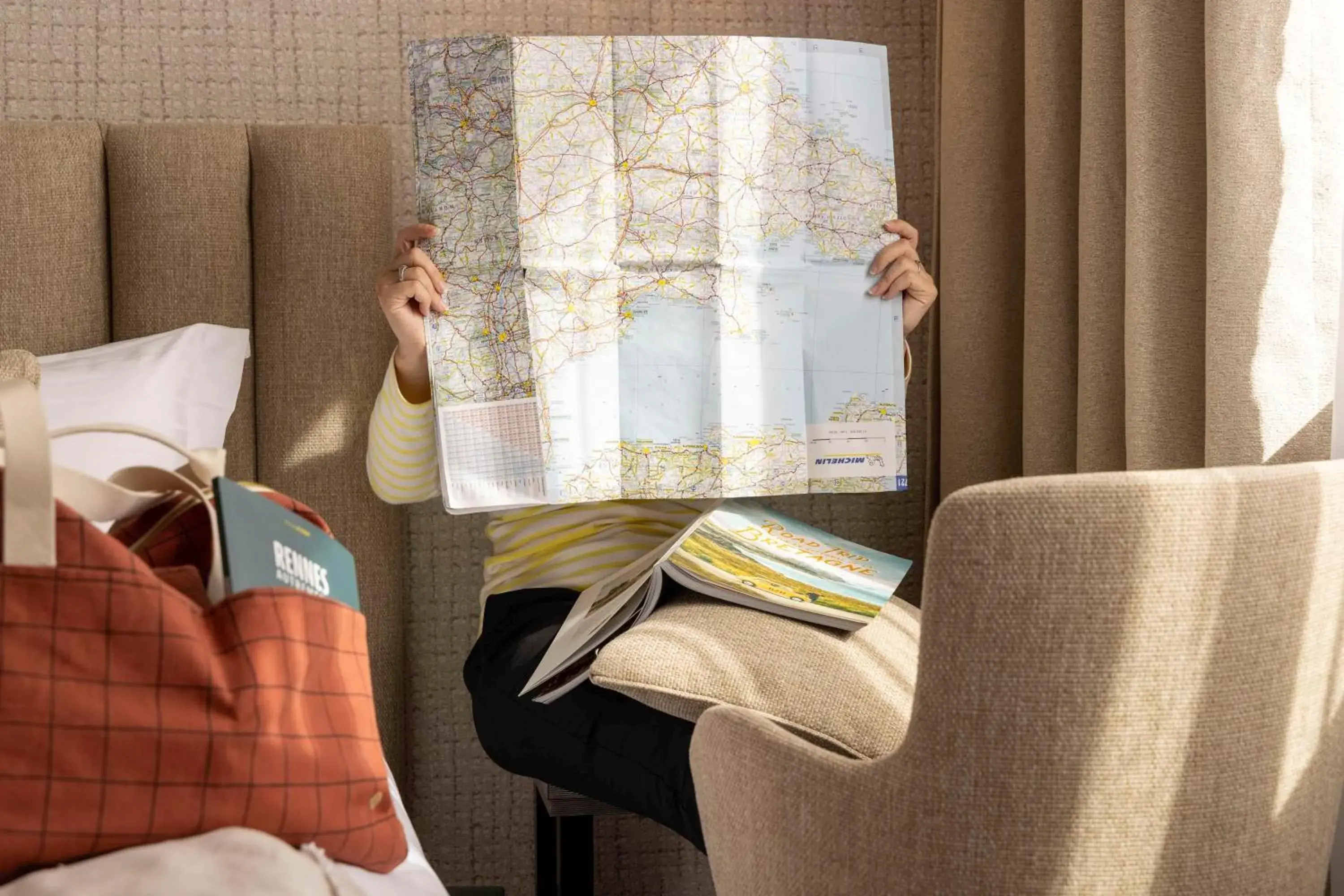 Decorative detail, Bed in Best Western Plus Hôtel Isidore Decorative detail, Bed in Best Western Plus Hôtel Isidore