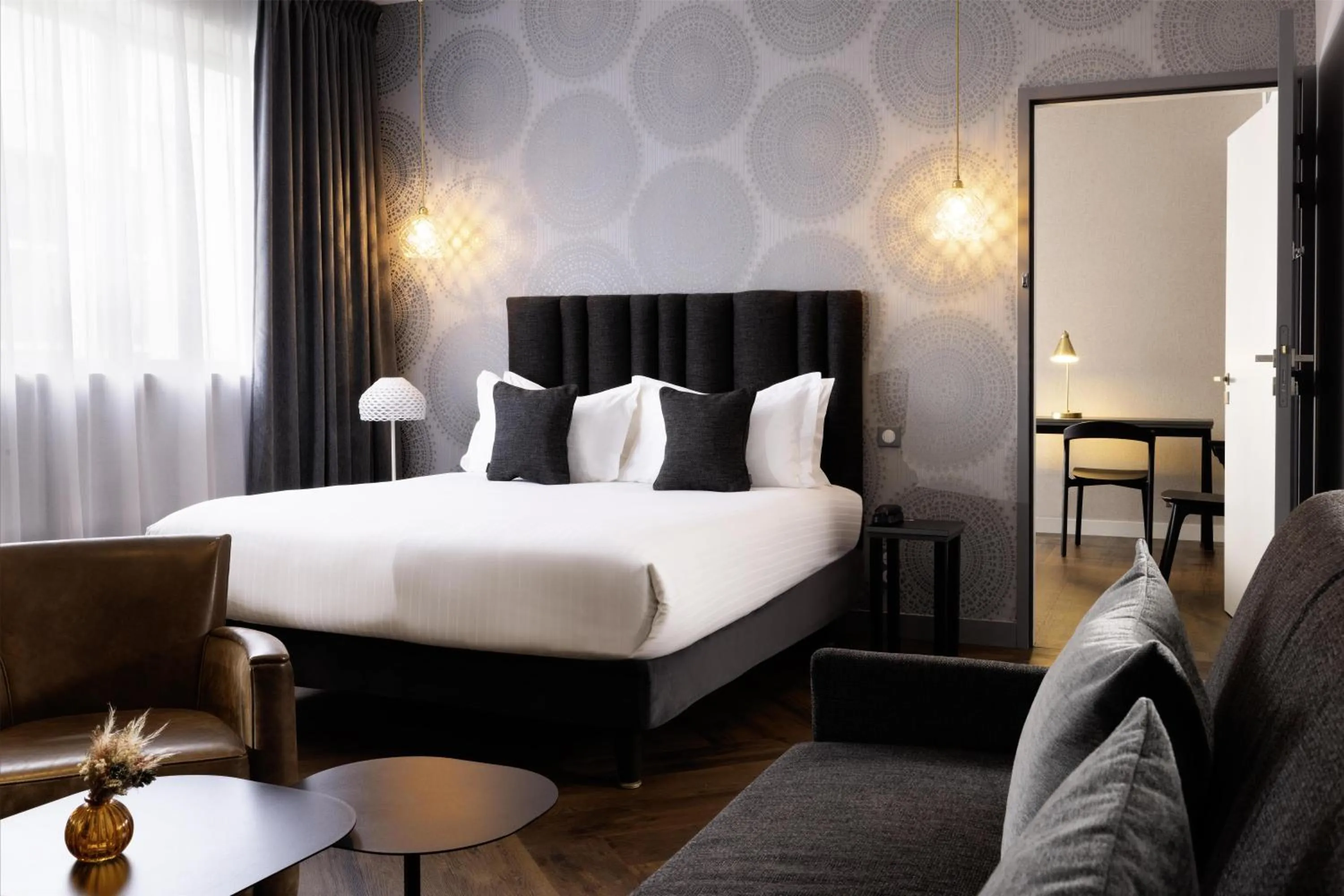 Bedroom, Bed in Best Western Plus Hôtel Isidore