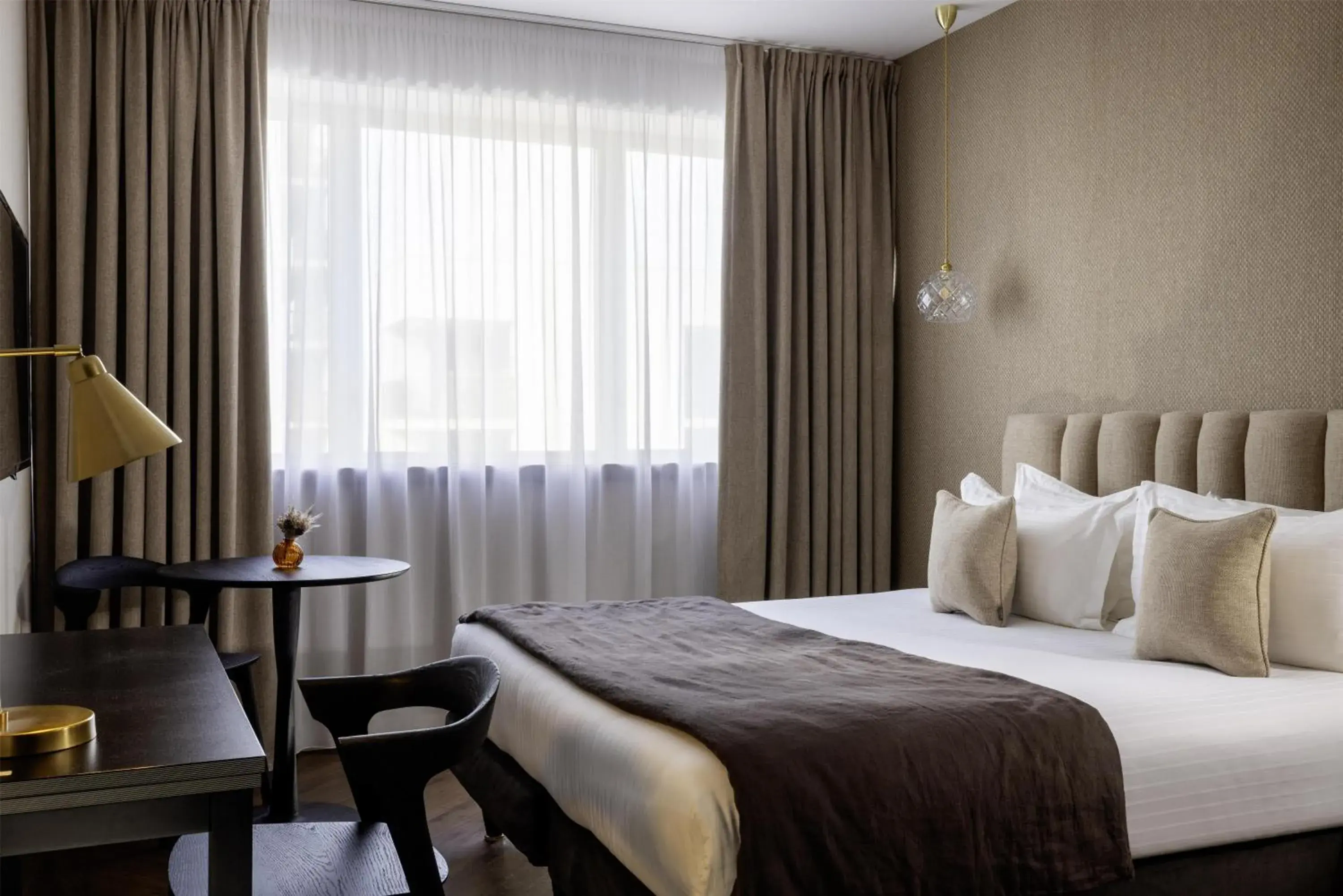 Bedroom, Bed in Best Western Plus Hôtel Isidore Bedroom, Bed in Best Western Plus Hôtel Isidore